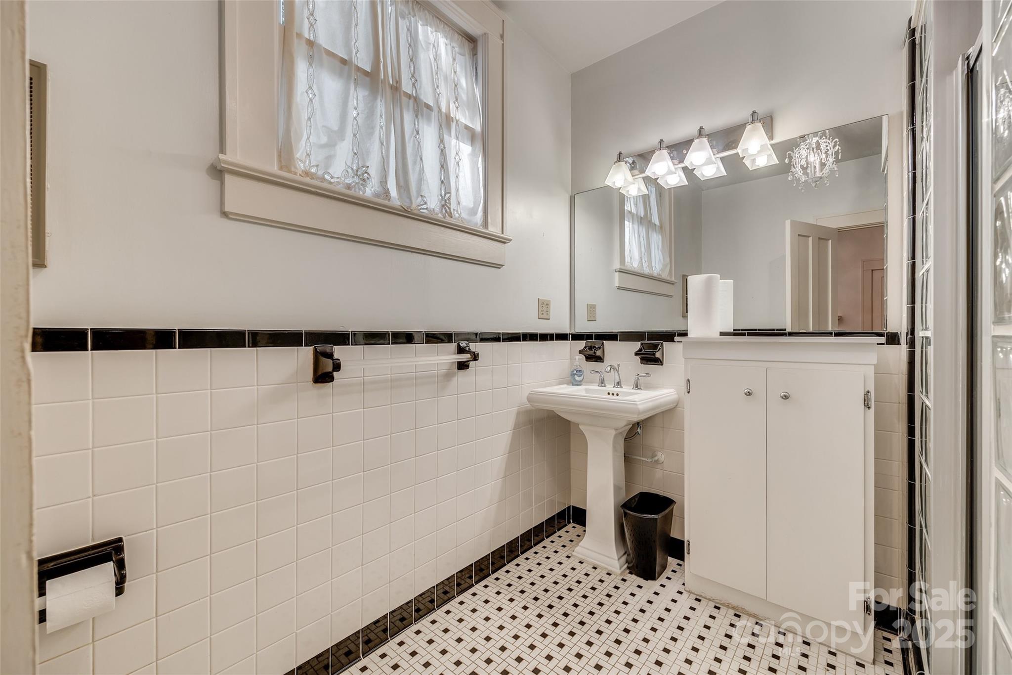 3 Kings Mountain Street Property Photo 19