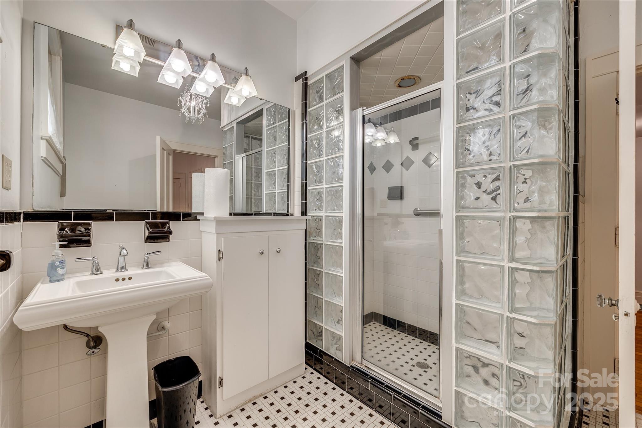 3 Kings Mountain Street Property Photo 20