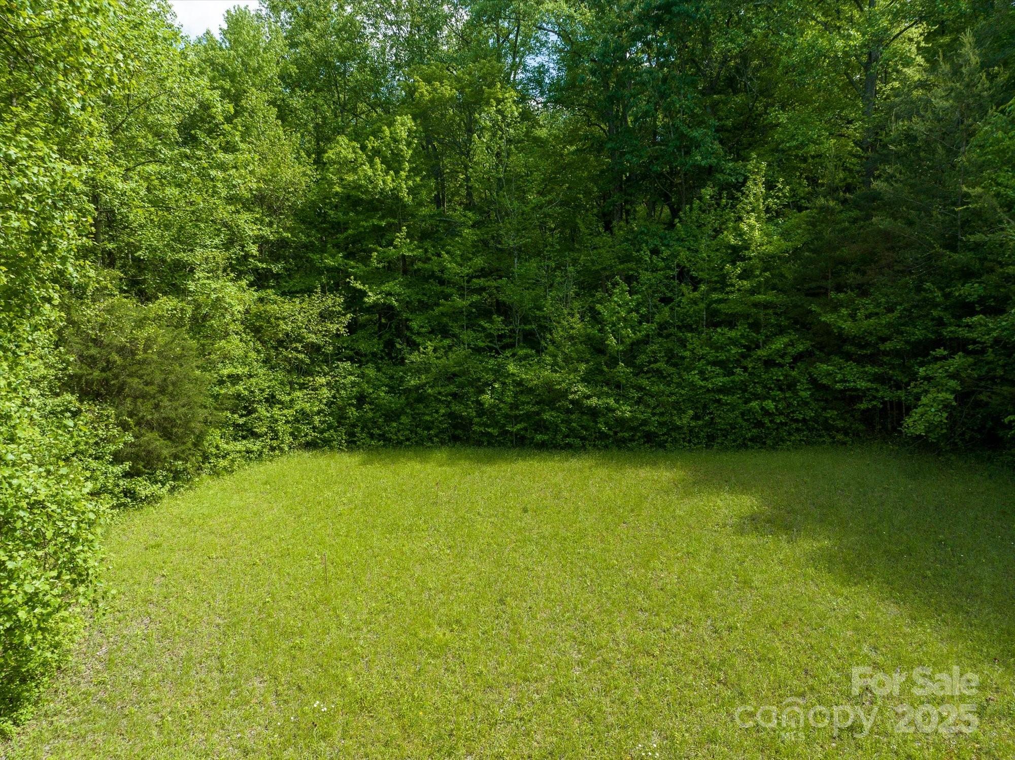 899 W Mills Street Property Photo 11