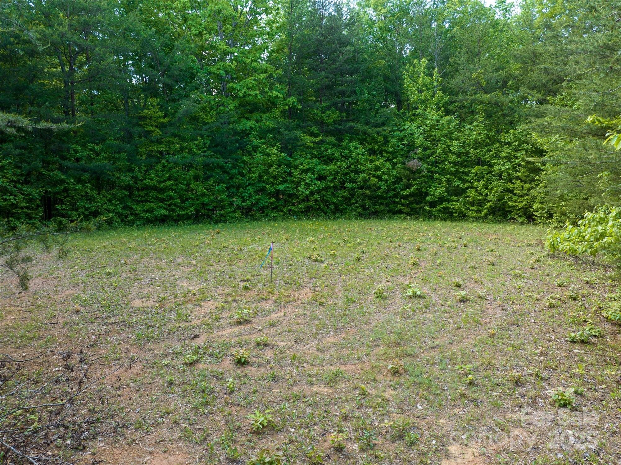 899 W Mills Street Property Photo 14