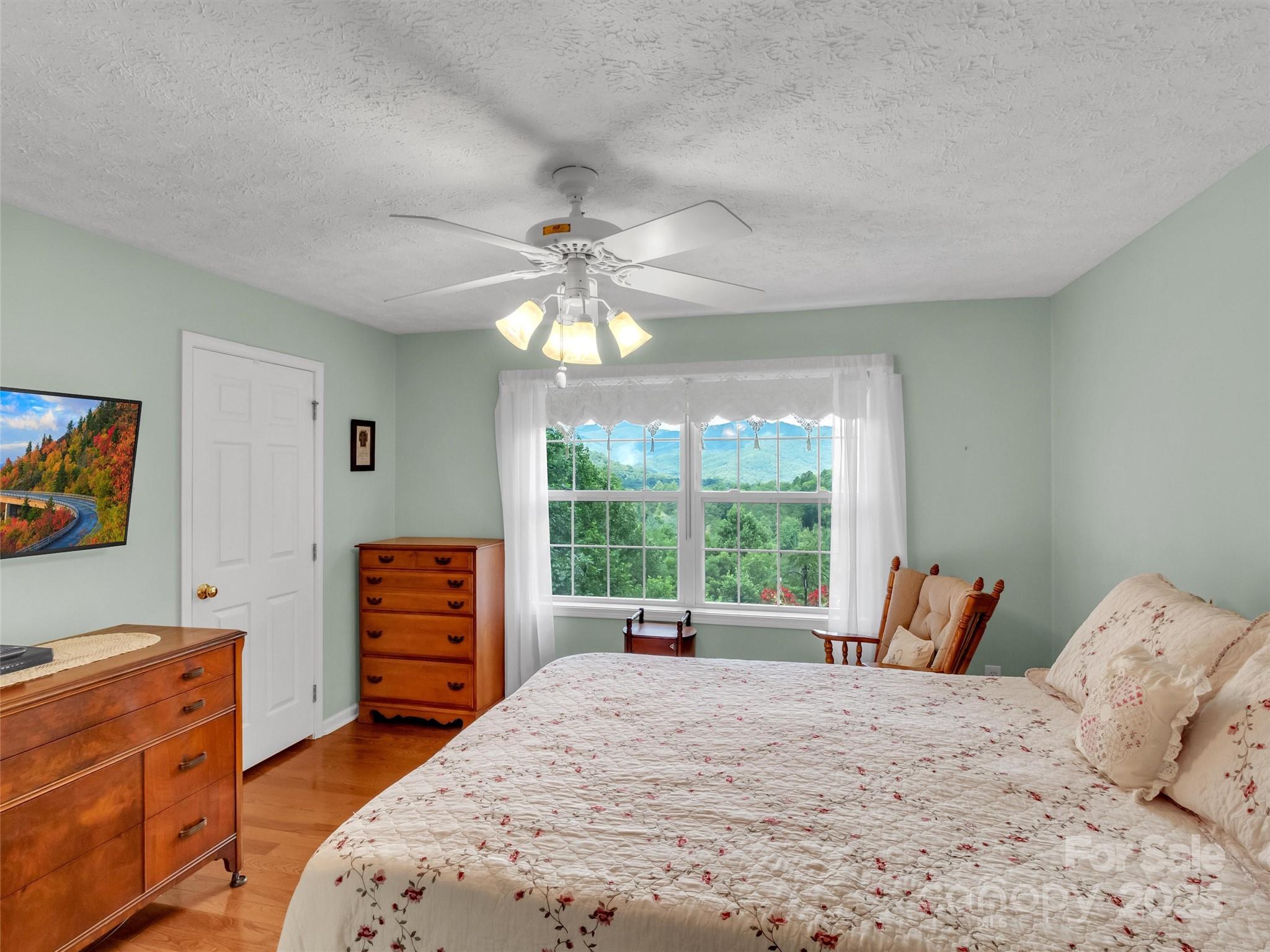 562 Beechwood Drive Property Photo 21