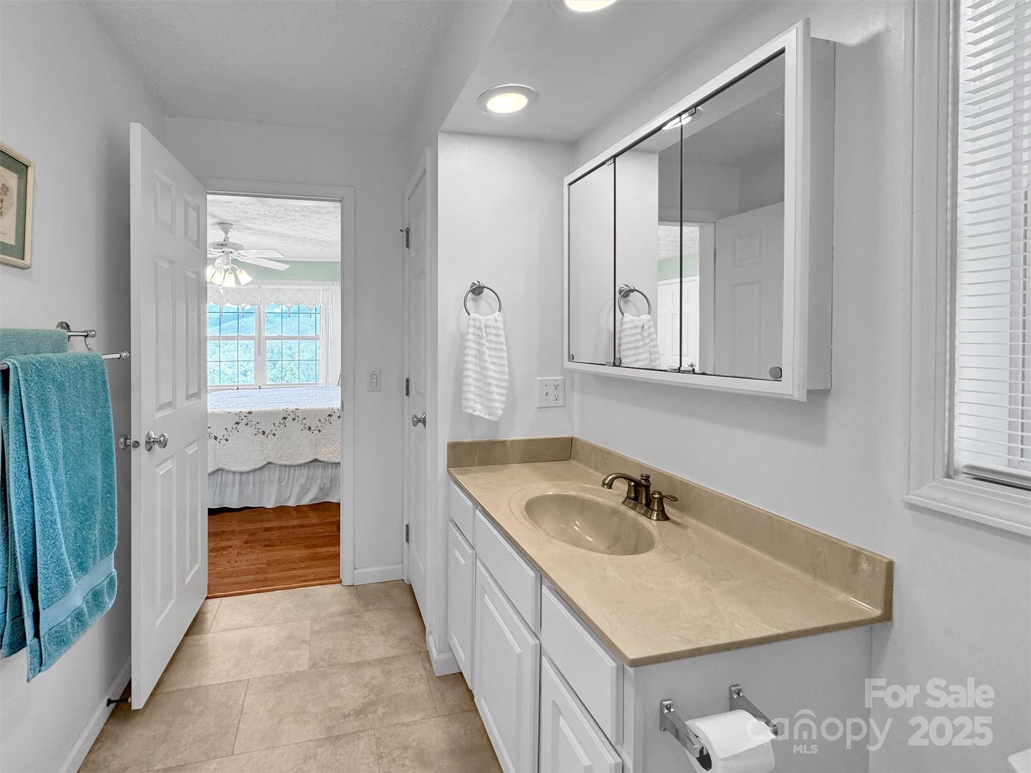 562 Beechwood Drive Property Photo 23