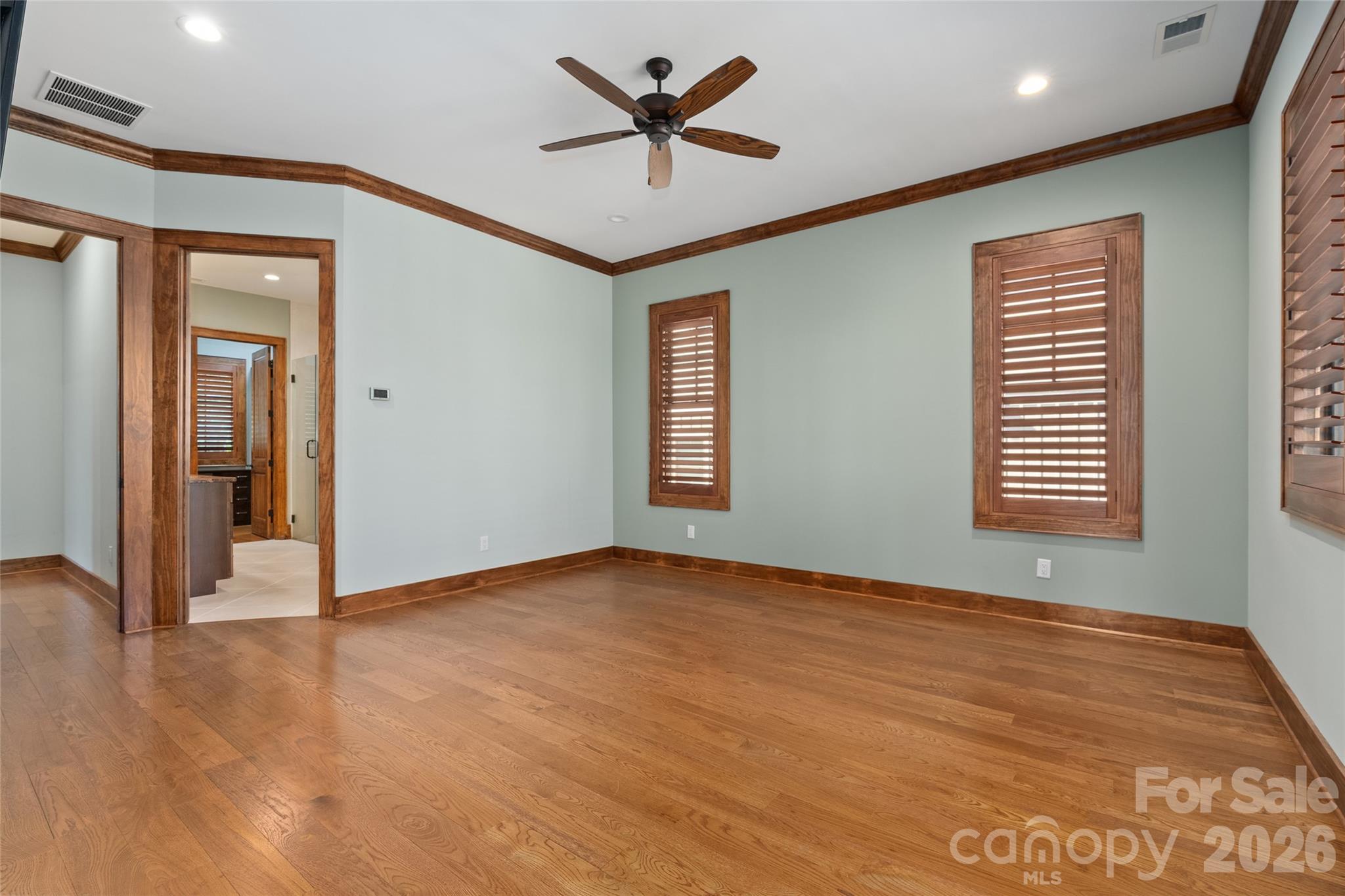 50 Hallett Court Property Photo 27