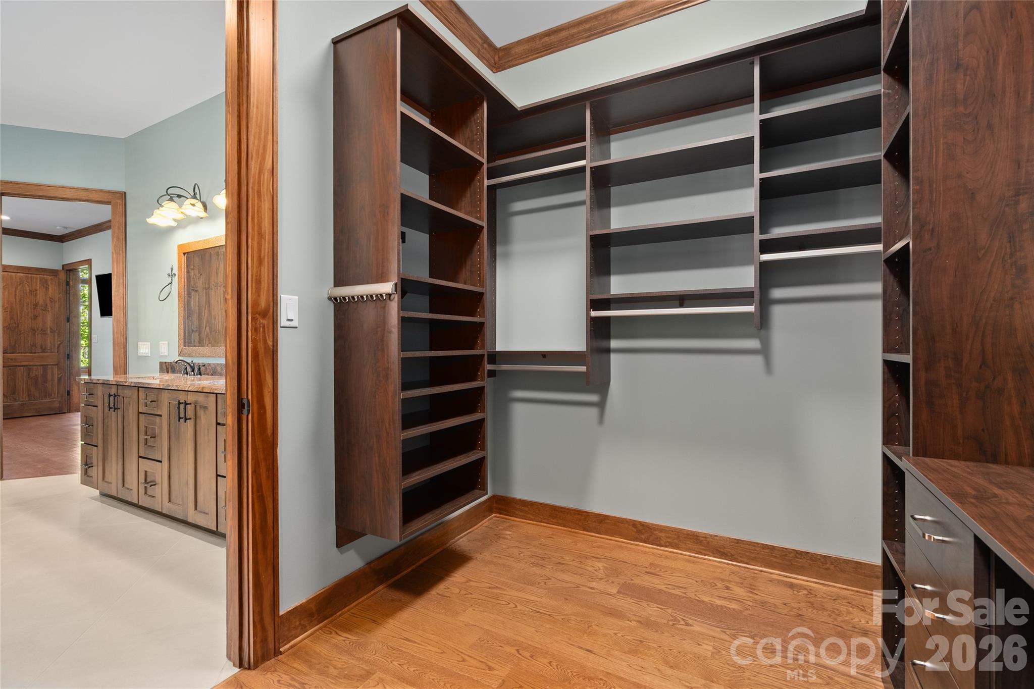 50 Hallett Court Property Photo 30