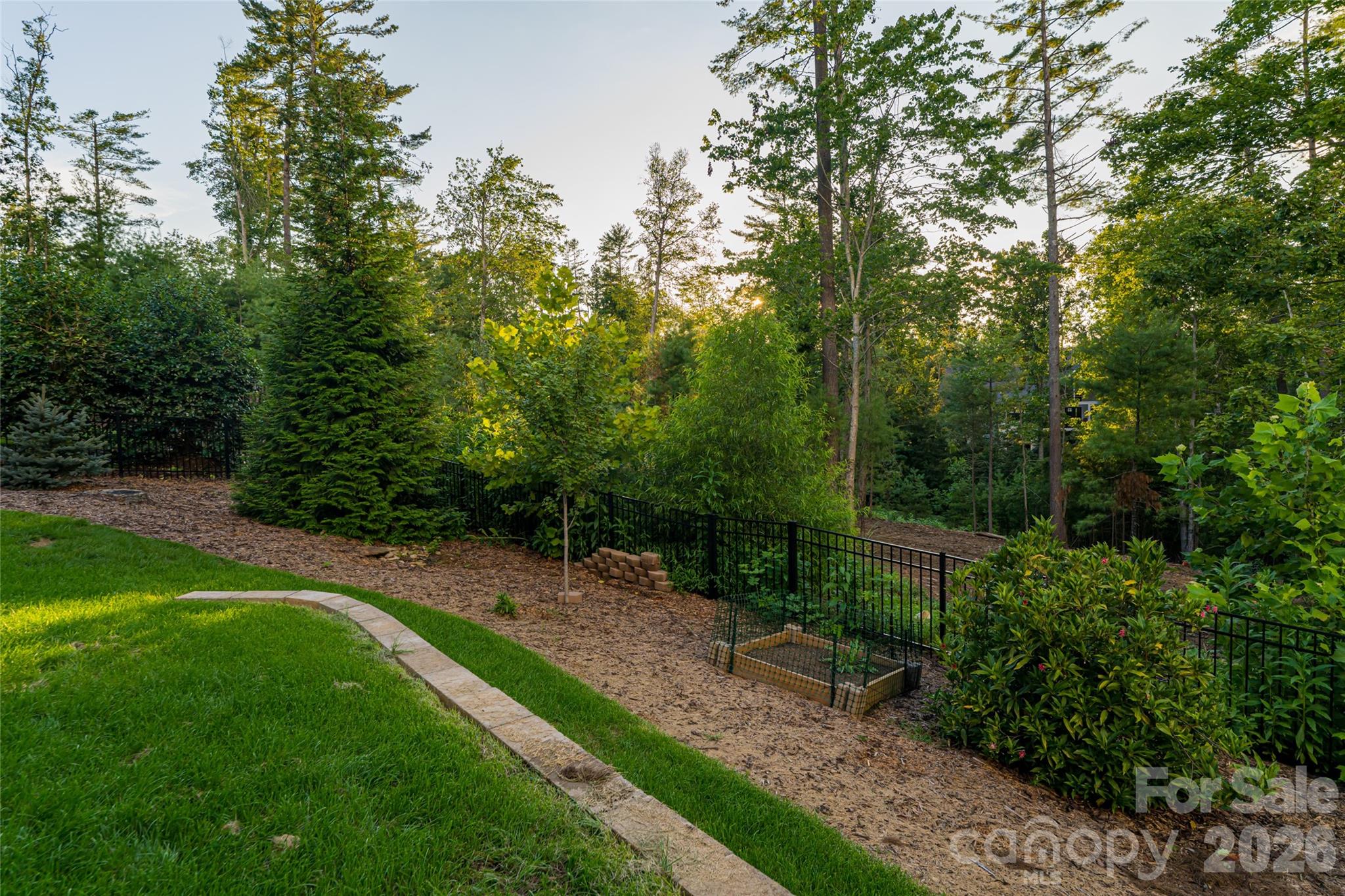 50 Hallett Court Property Photo 44