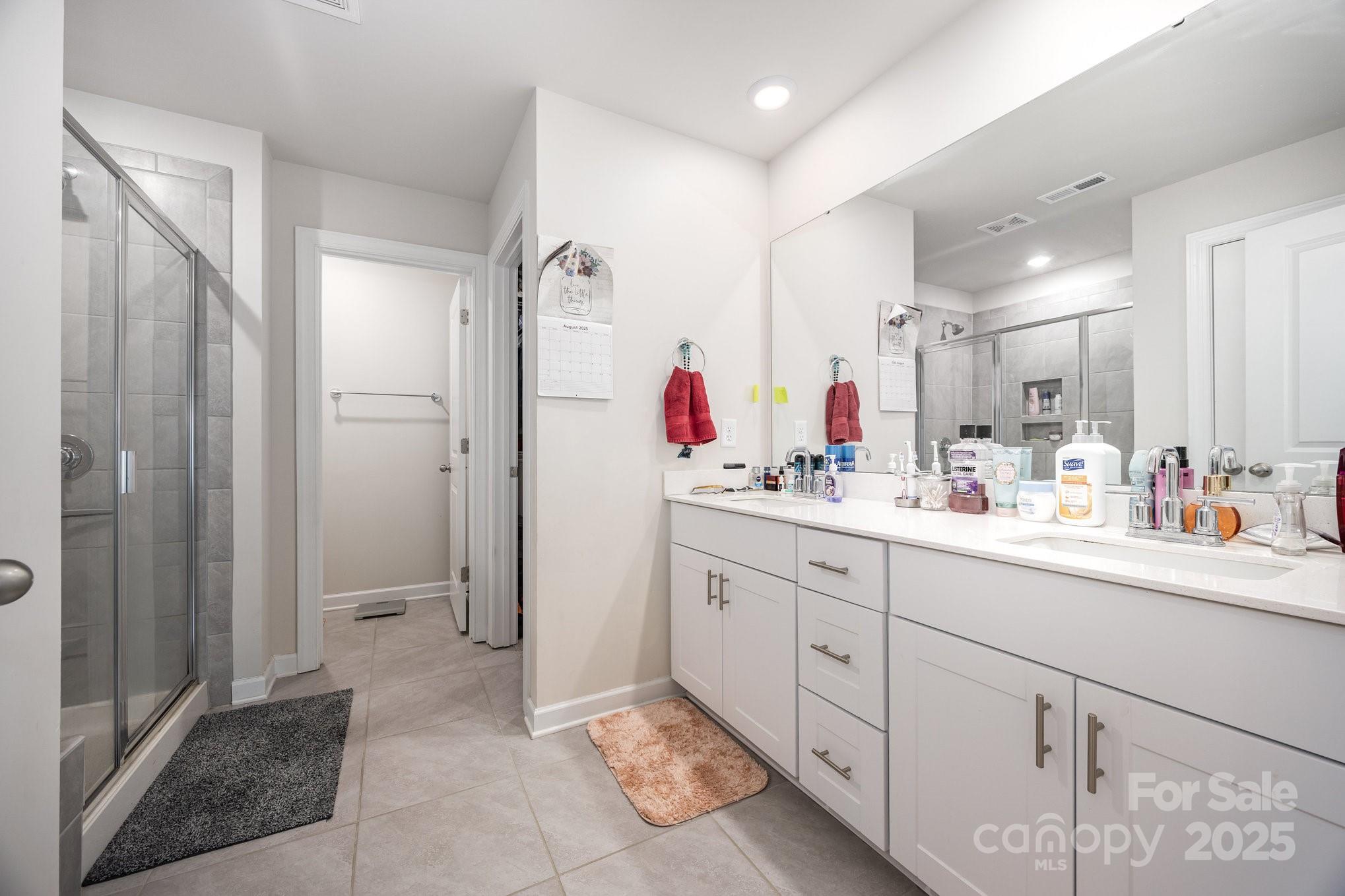 1019 Jeffery Dean Court Property Photo 14