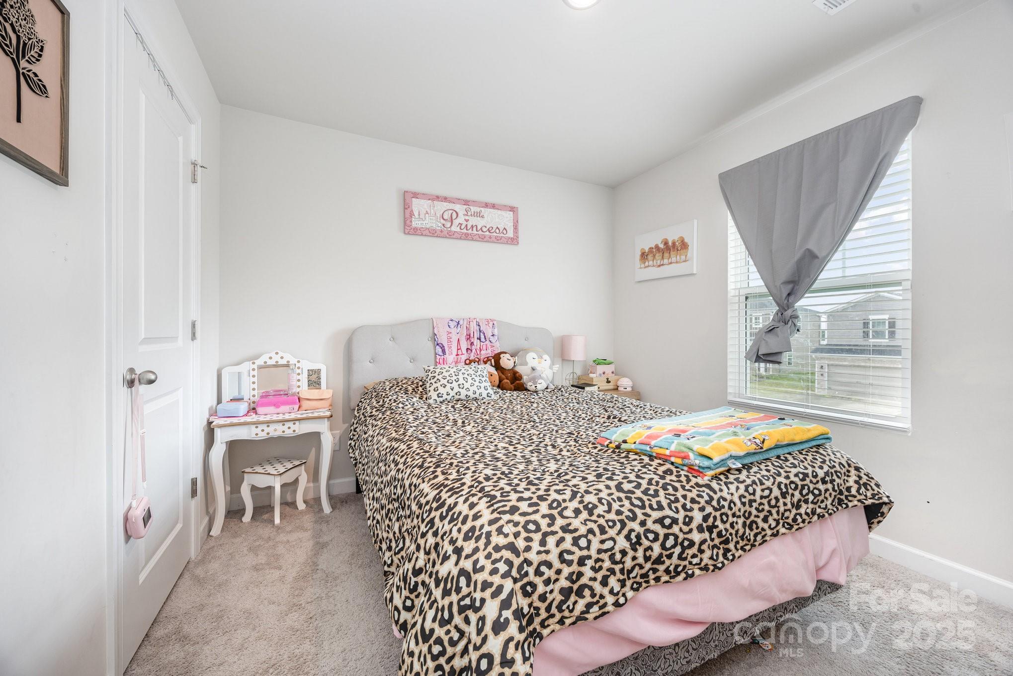 1019 Jeffery Dean Court Property Photo 17