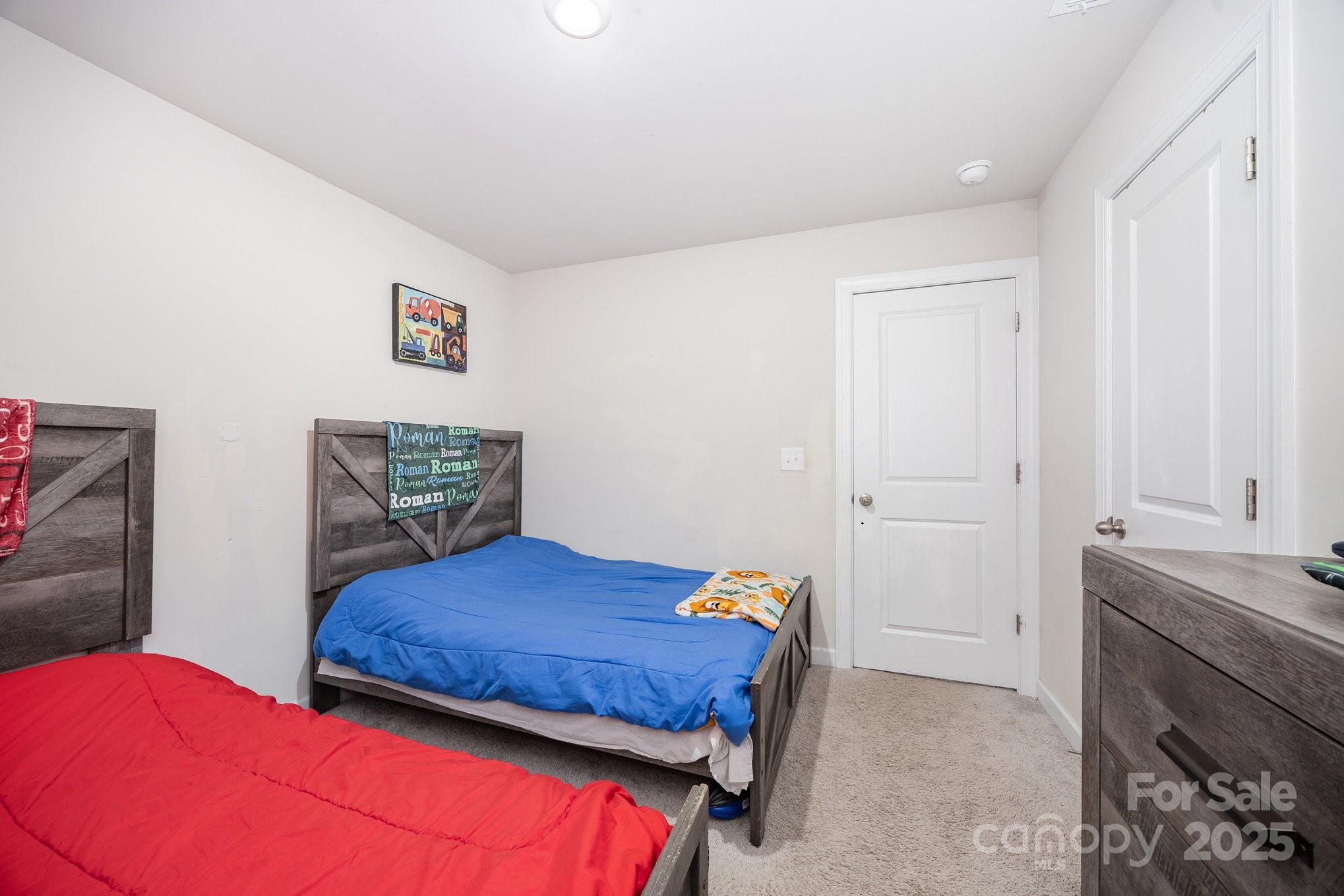 1019 Jeffery Dean Court Property Photo 20