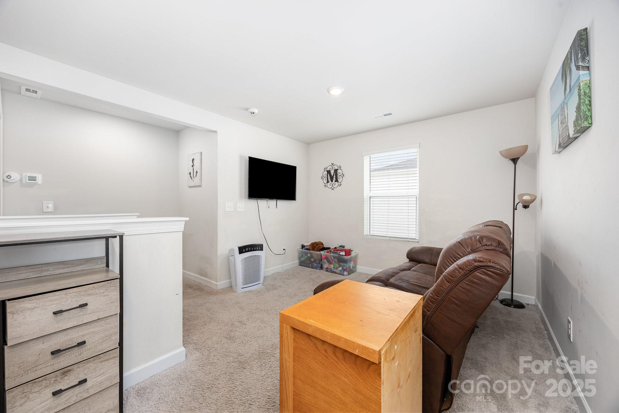 1019 Jeffery Dean Court Property Photo 23