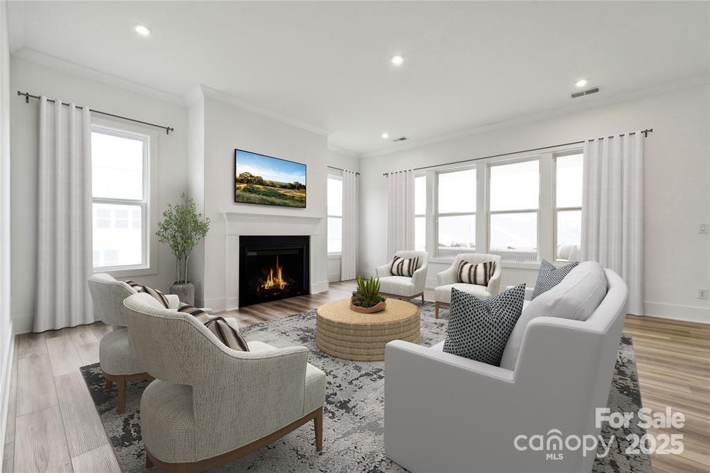 6026 Moonglade Lane 0359 Property Photo 4