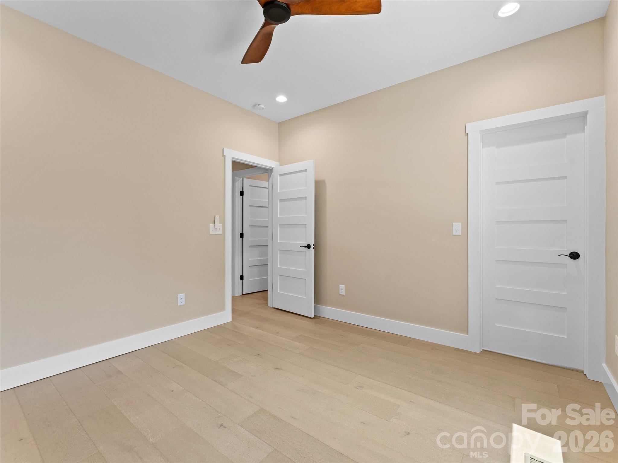 54 Olde Oak Lane Property Photo 22