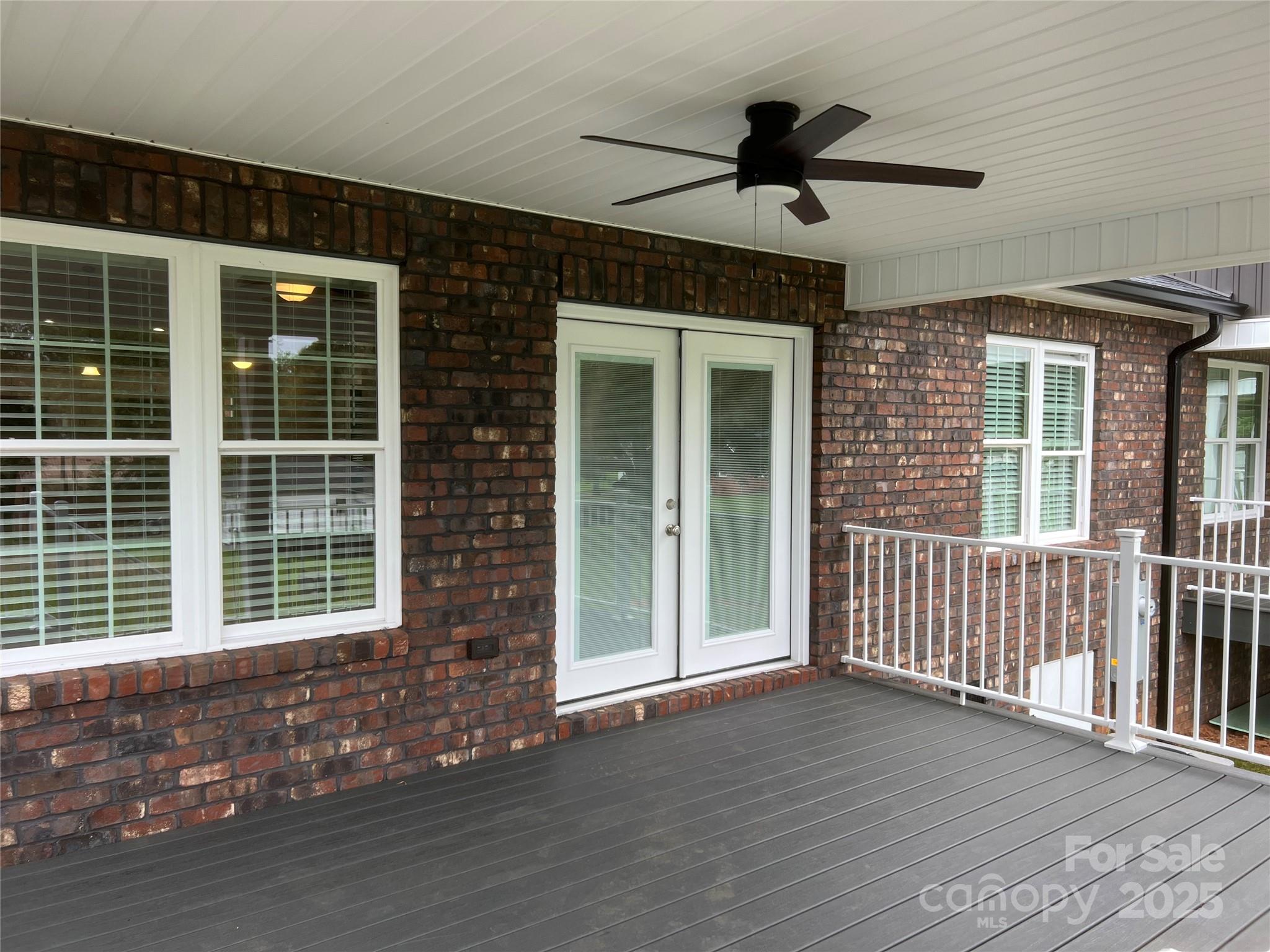 302 E Boyd Street Unit B Property Photo 12