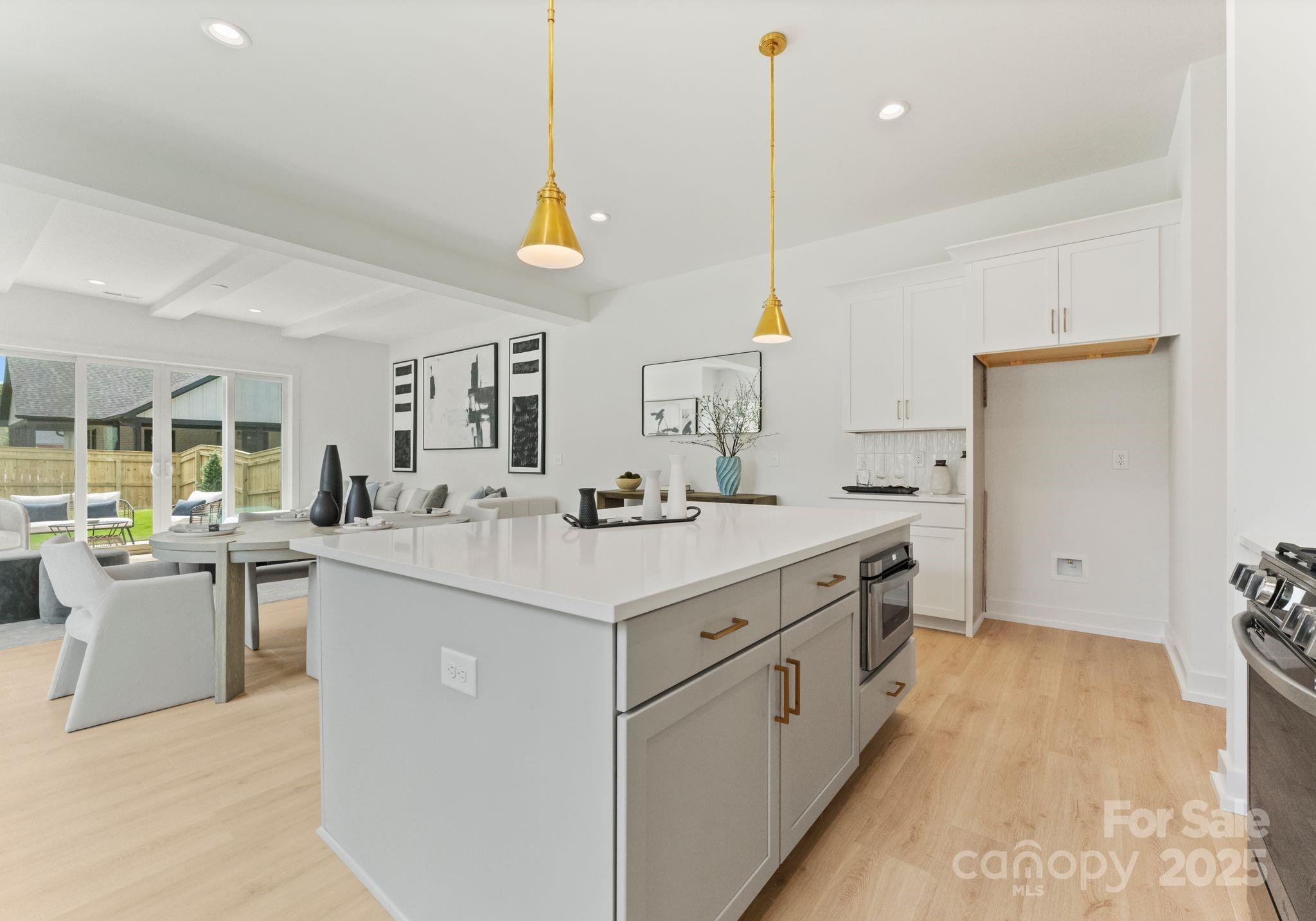 5615 Lantana Avenue A Property Photo 9