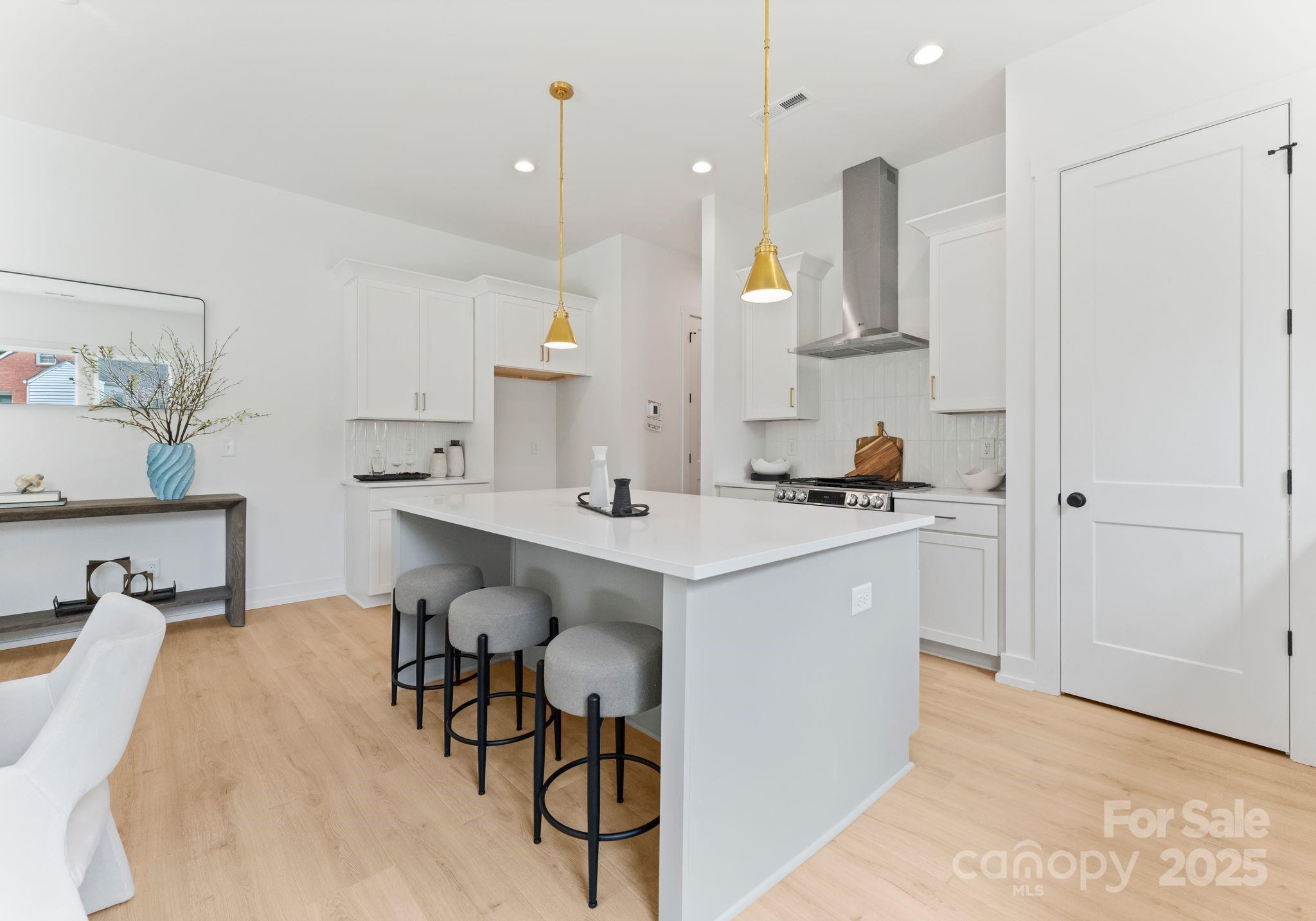 5615 Lantana Avenue A Property Photo 10