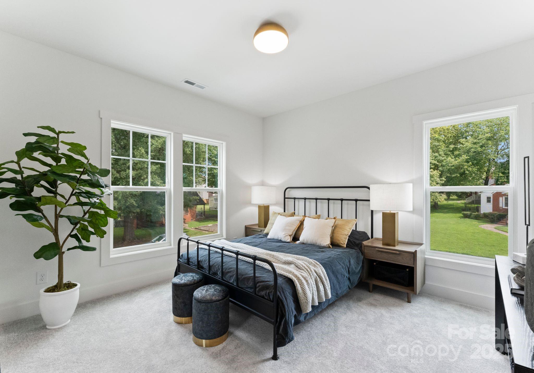 5615 Lantana Avenue A Property Photo 15