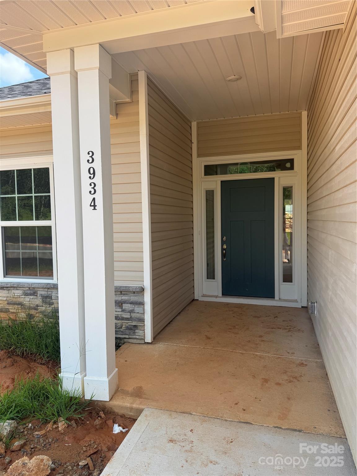 3934 Port Richmond Avenue 98 Property Photo 2