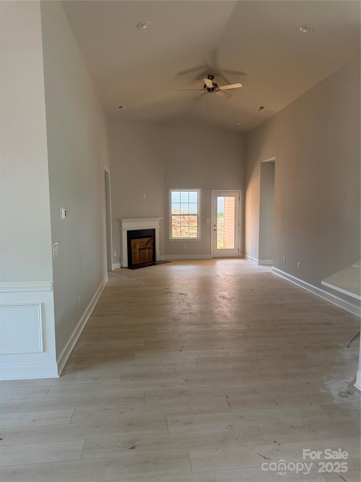 3934 Port Richmond Avenue 98 Property Photo 12