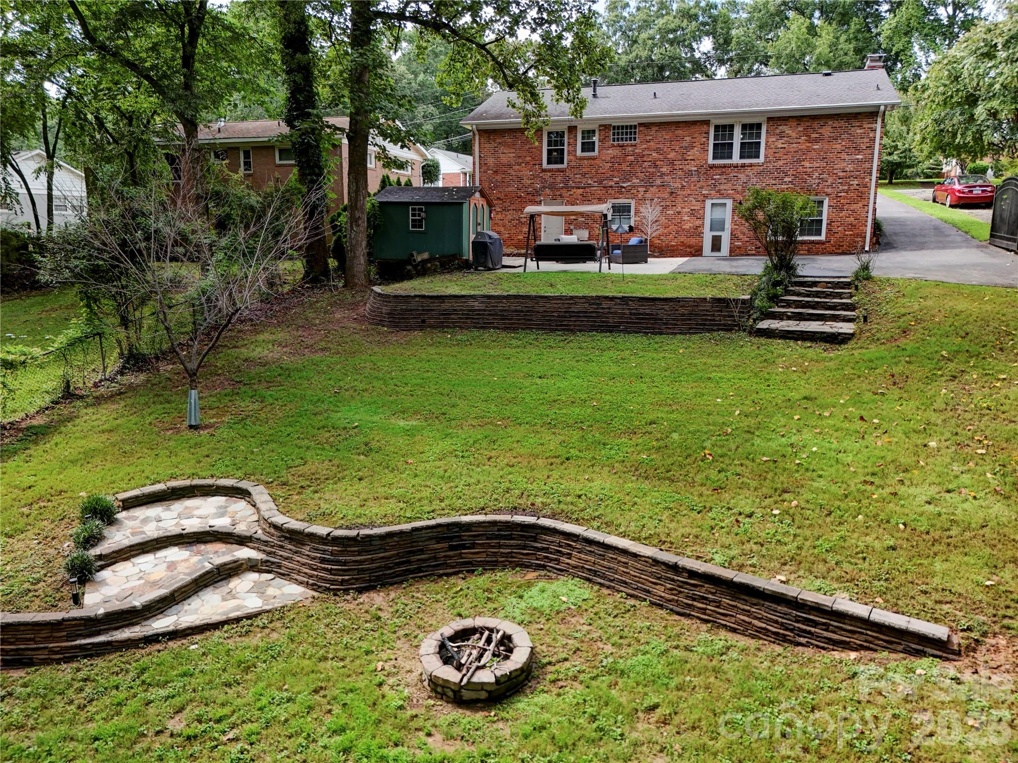 1527 Burnley Road Property Photo 19