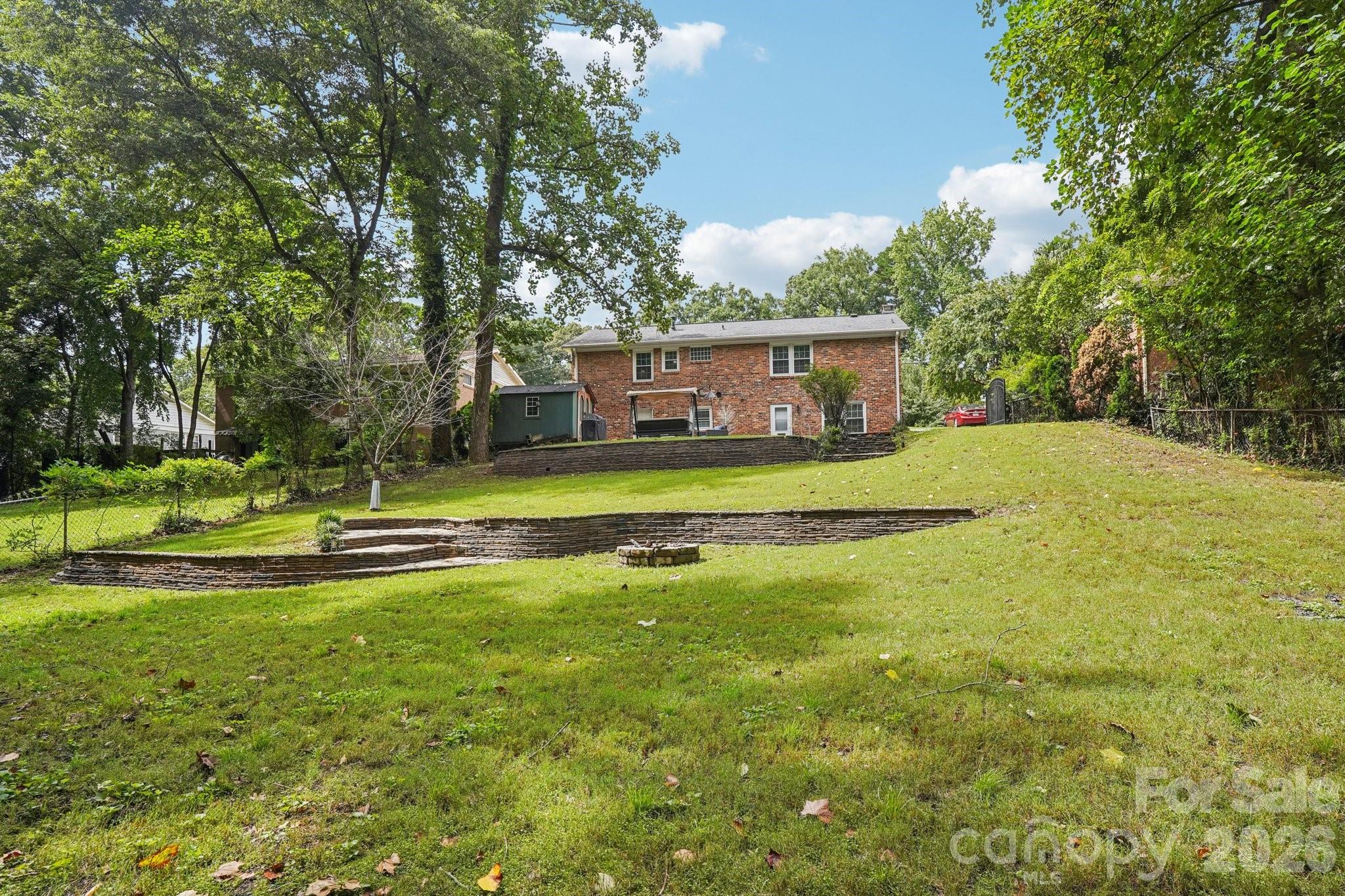 1527 Burnley Road Property Photo 23
