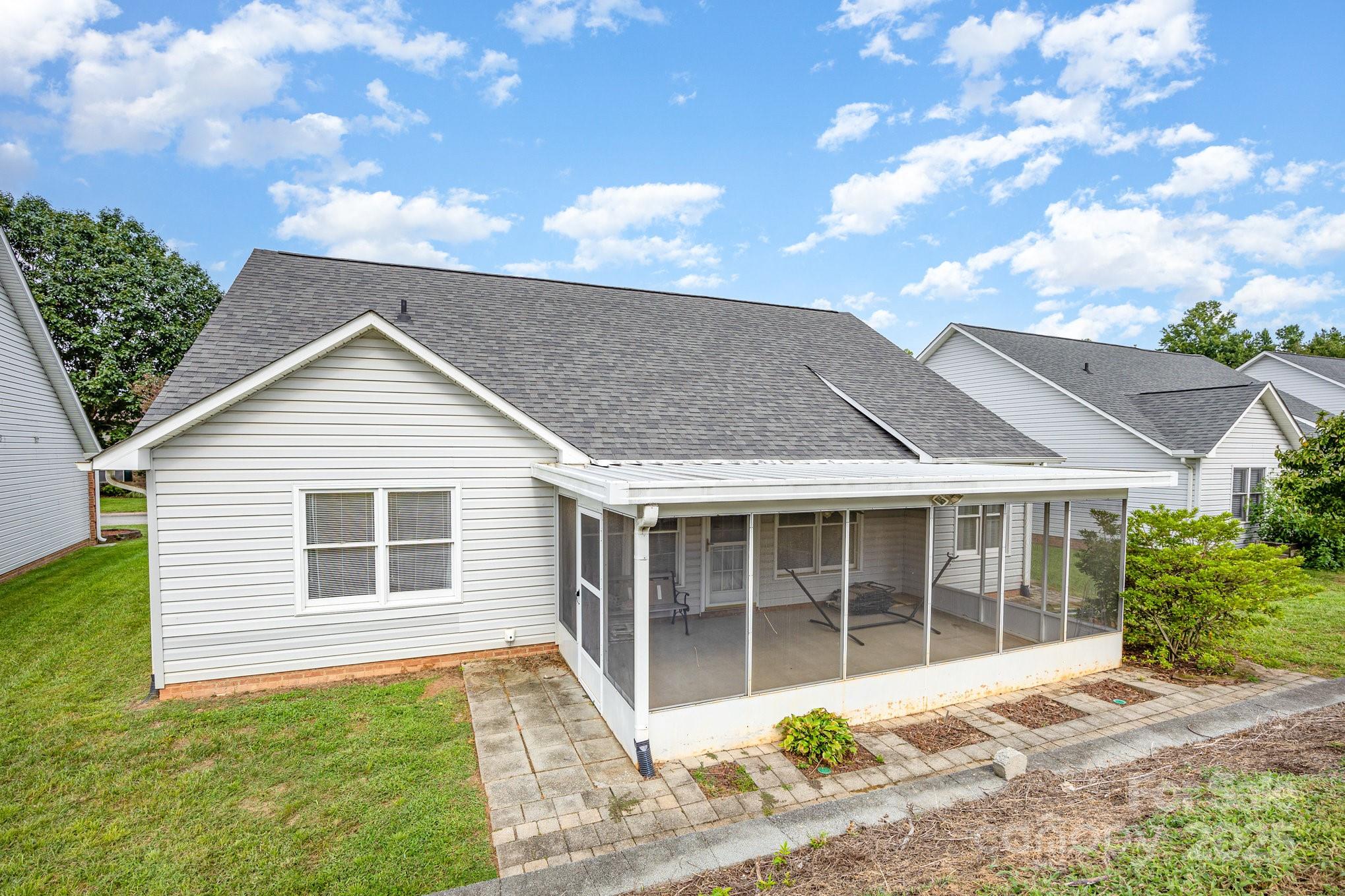 202 Hidden Creek Circle Property Photo 33