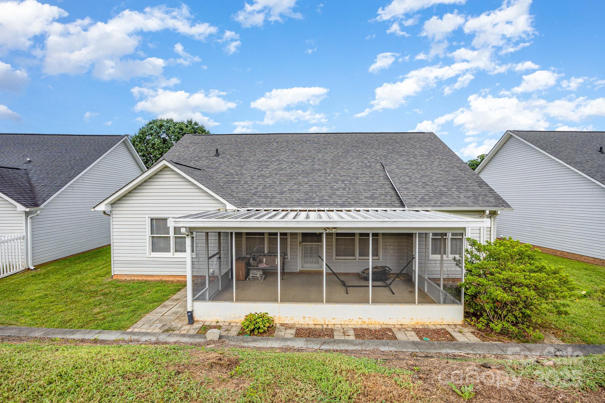 202 Hidden Creek Circle Property Photo 34