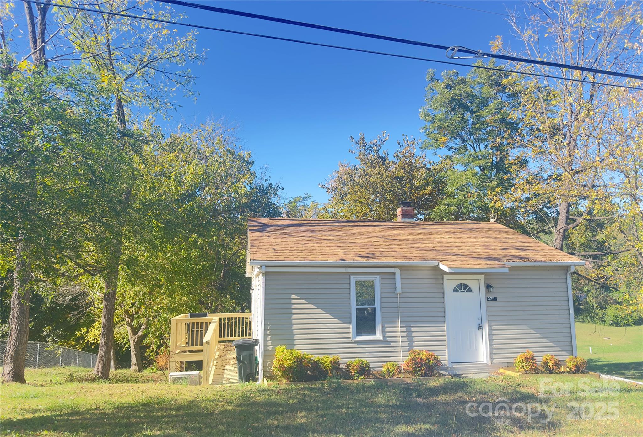 329 Morehead Road Property Photo 2
