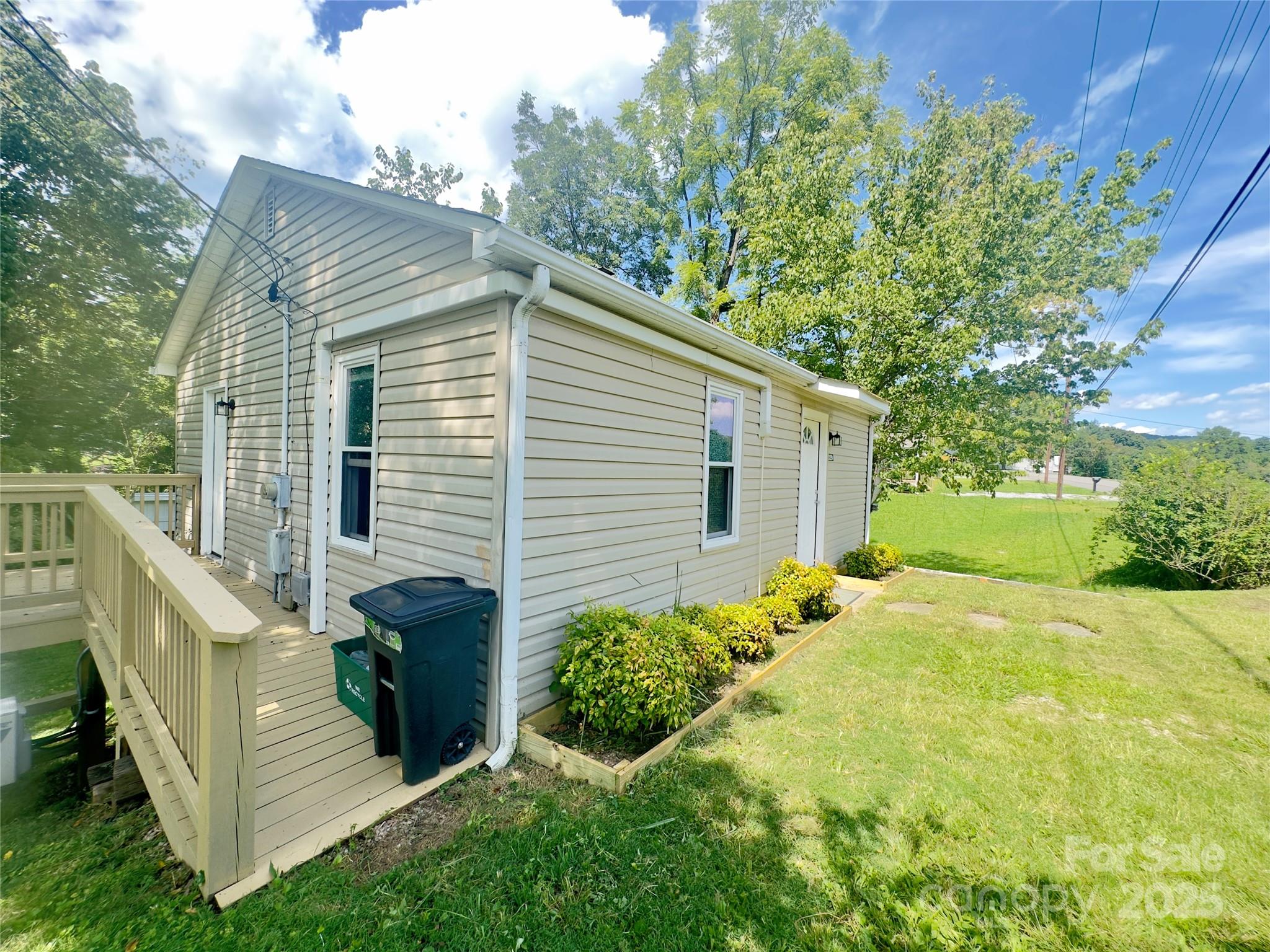 329 Morehead Road Property Photo 4