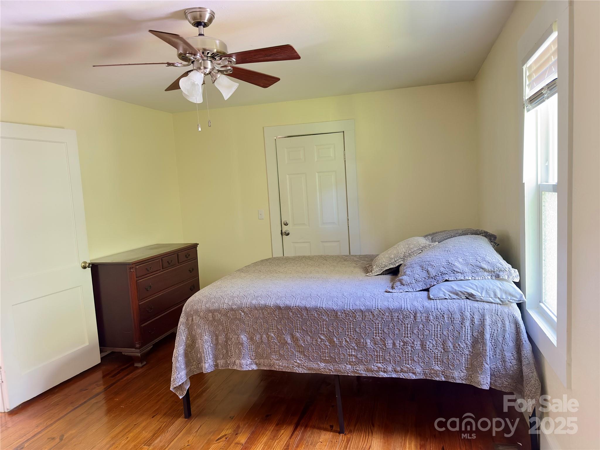 329 Morehead Road Property Photo 11