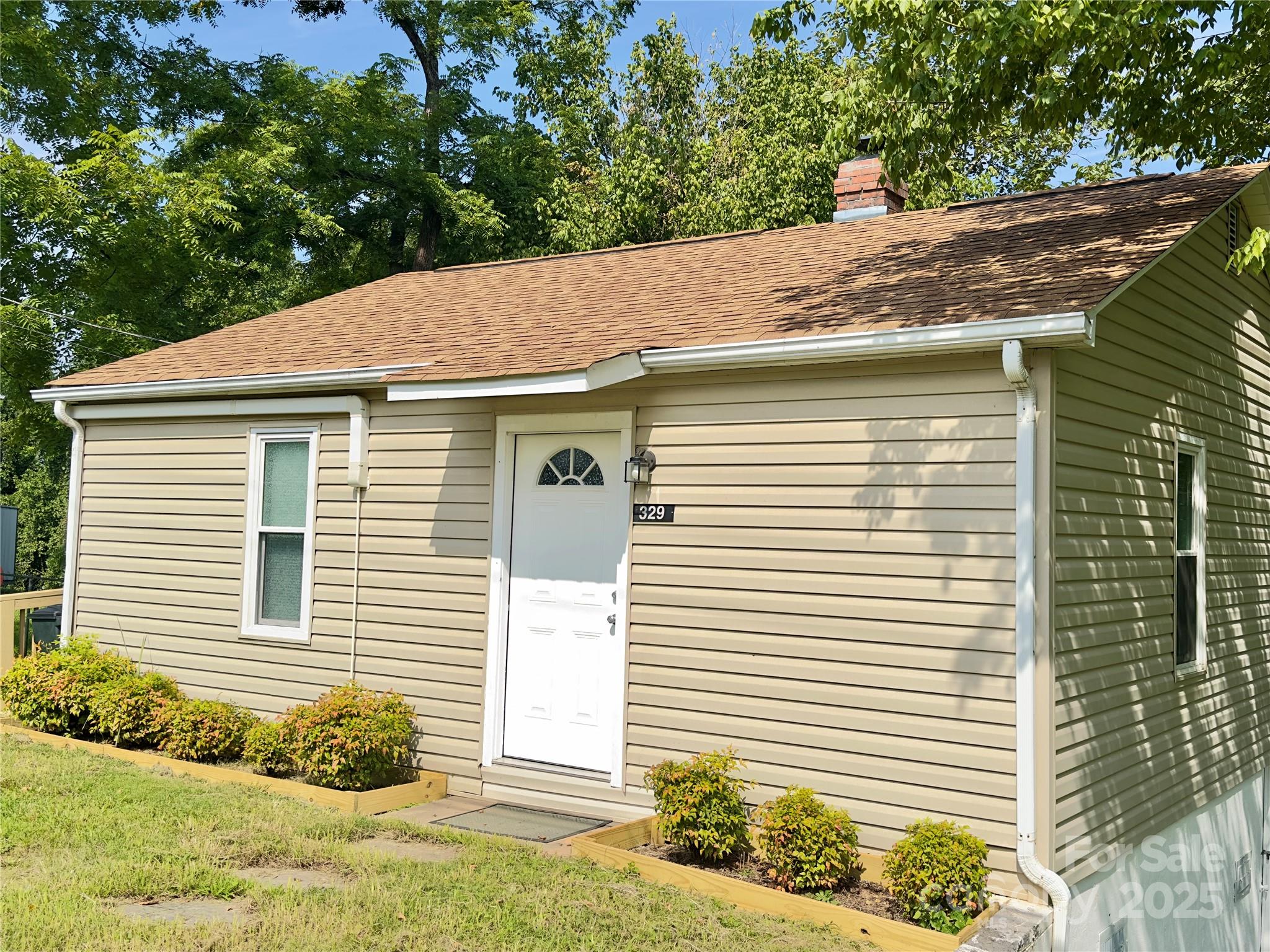 329 Morehead Road Property Photo 16