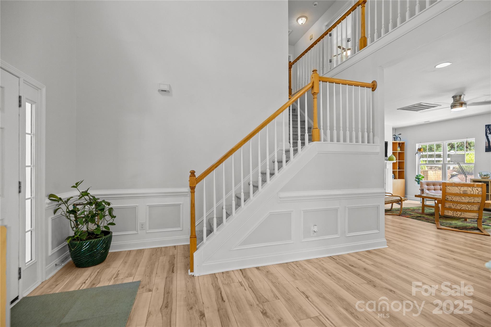 1010 Downing Court Property Photo 9