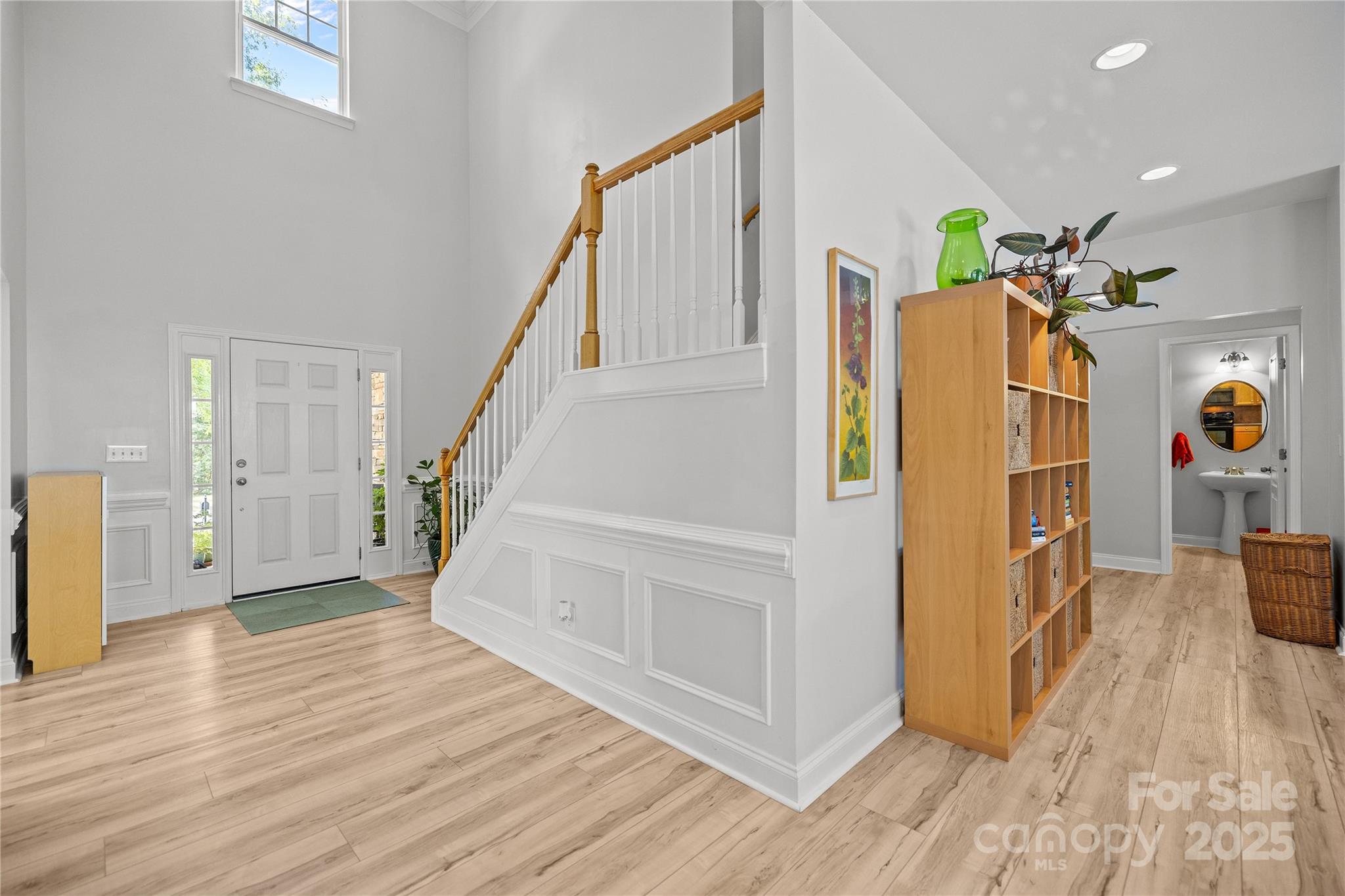 1010 Downing Court Property Photo 10