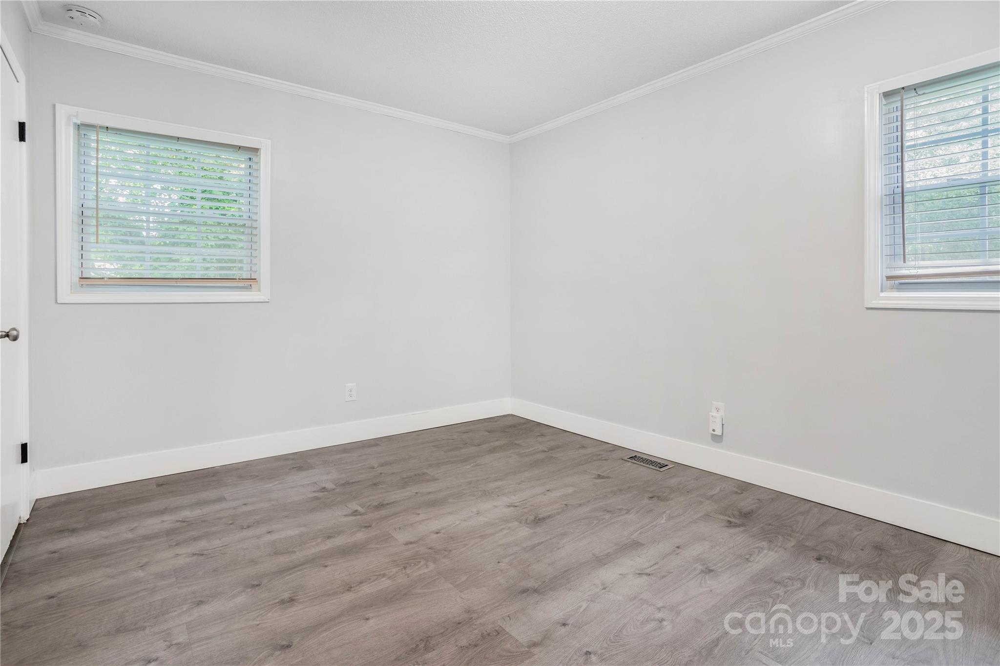 406 Robinson Clemmer Road Property Photo 13