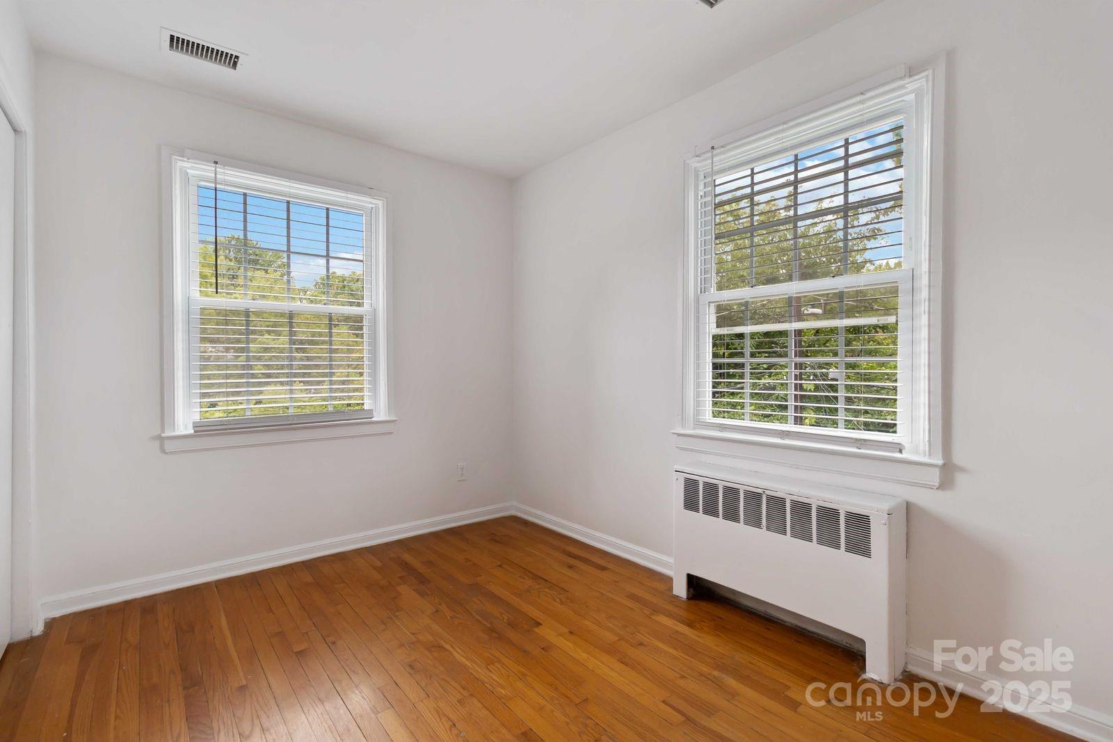 343 Wakefield Drive Property Photo 16