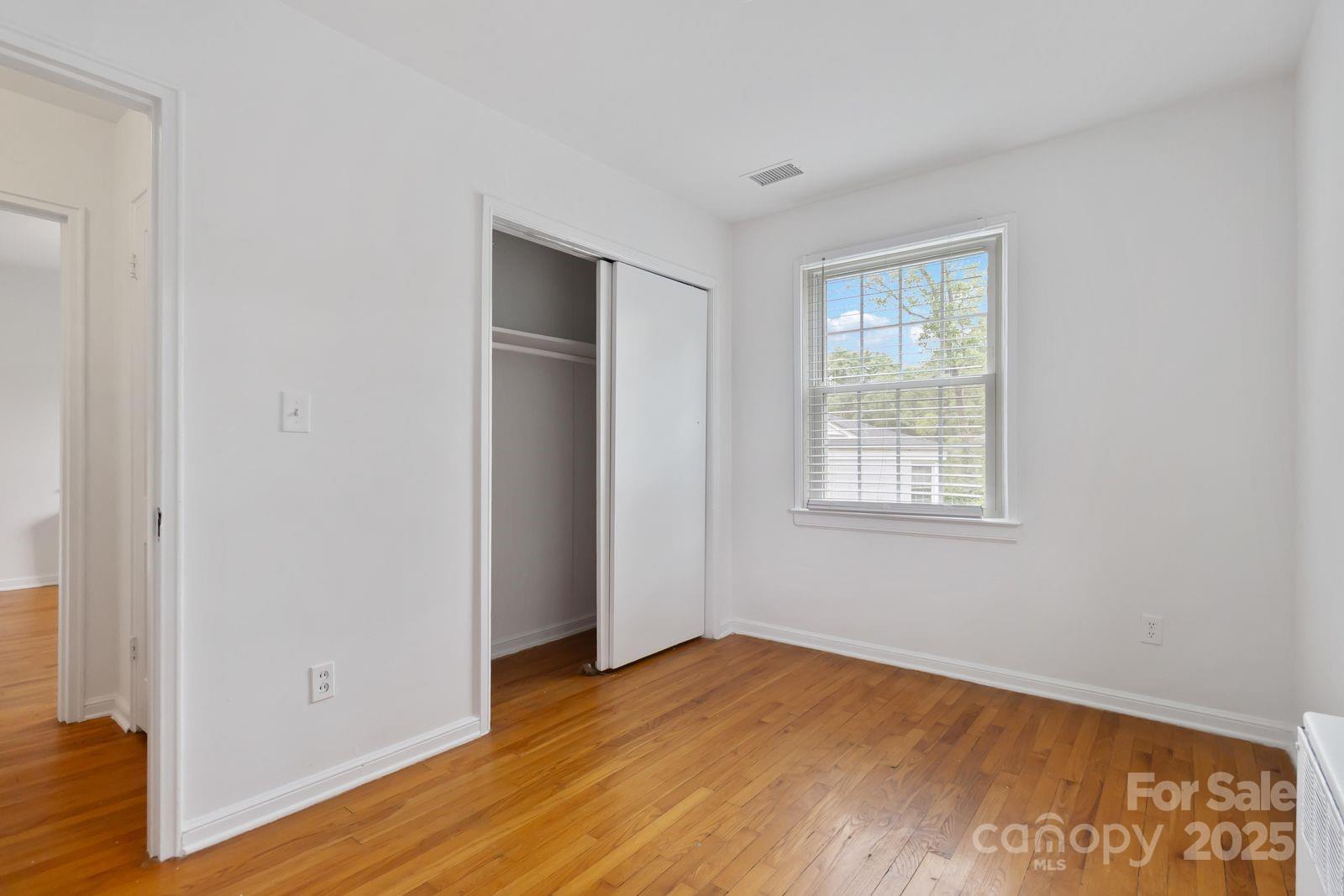 343 Wakefield Drive Property Photo 17