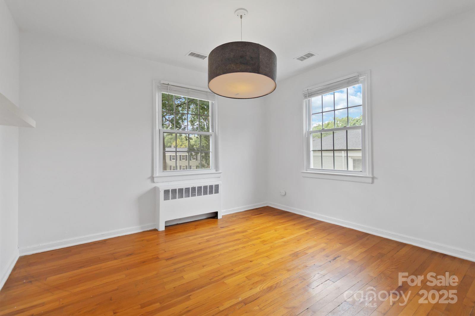 343 Wakefield Drive Property Photo 18