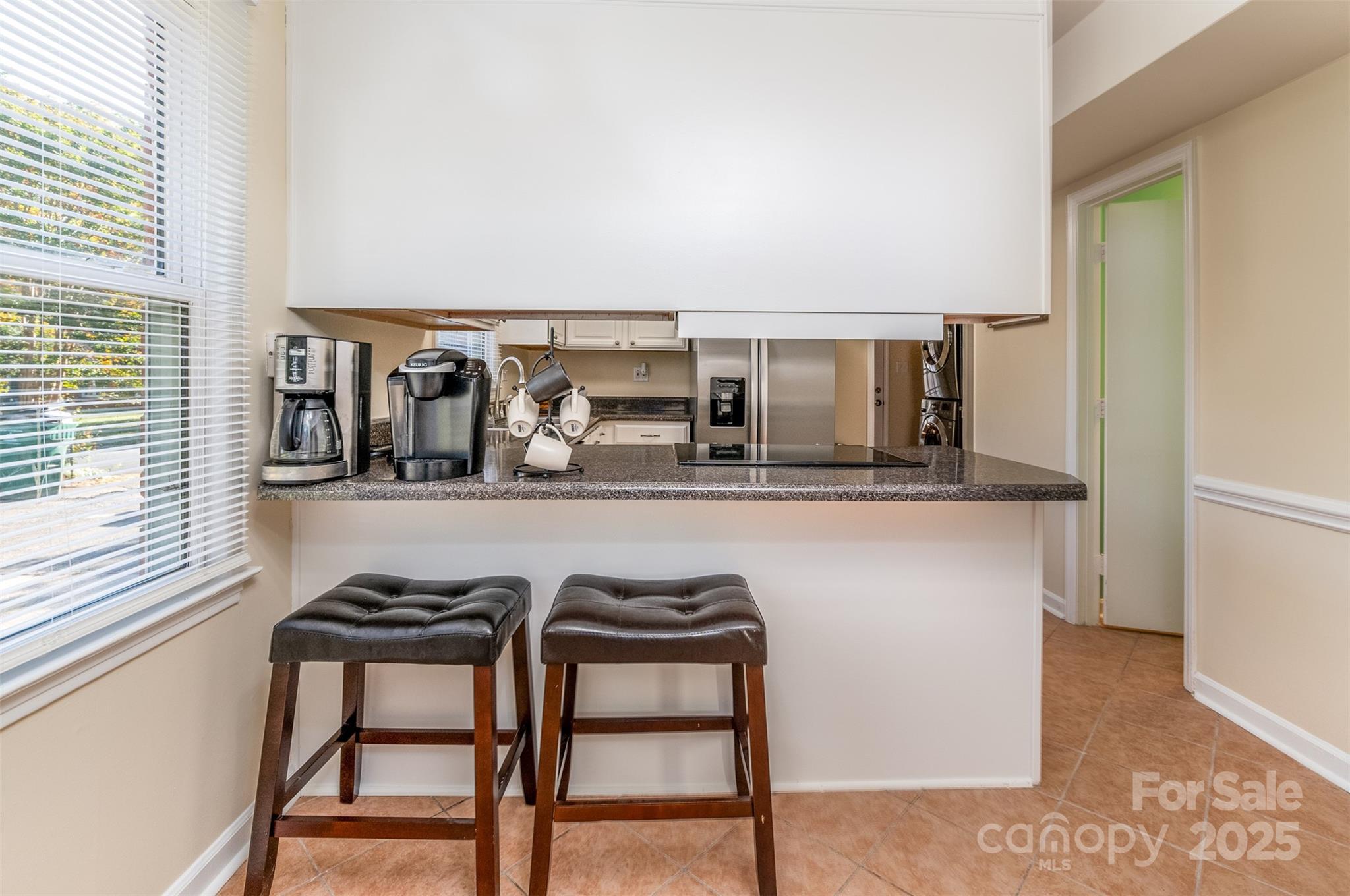 5111 Coronado Drive Property Photo 5