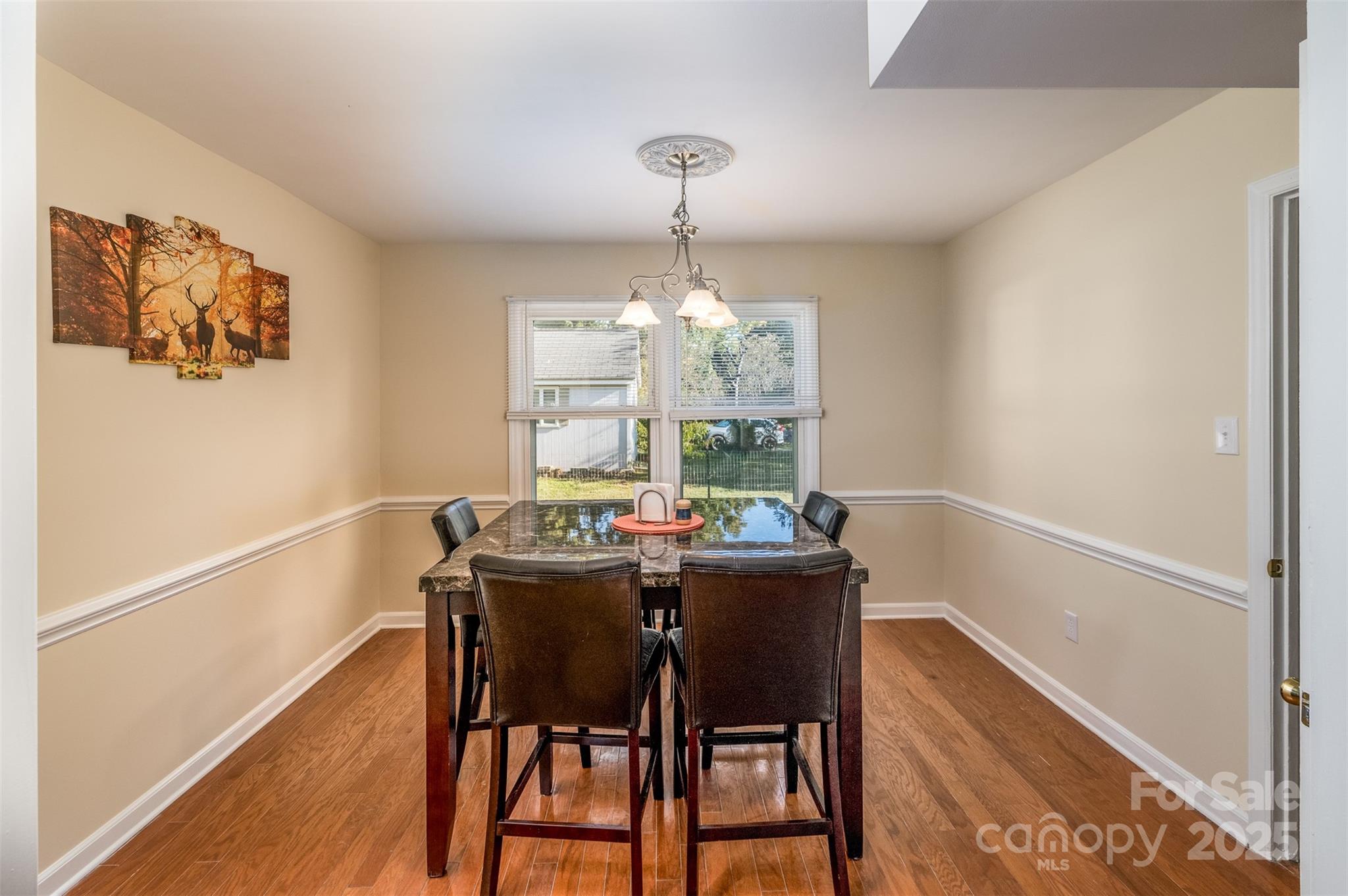 5111 Coronado Drive Property Photo 7