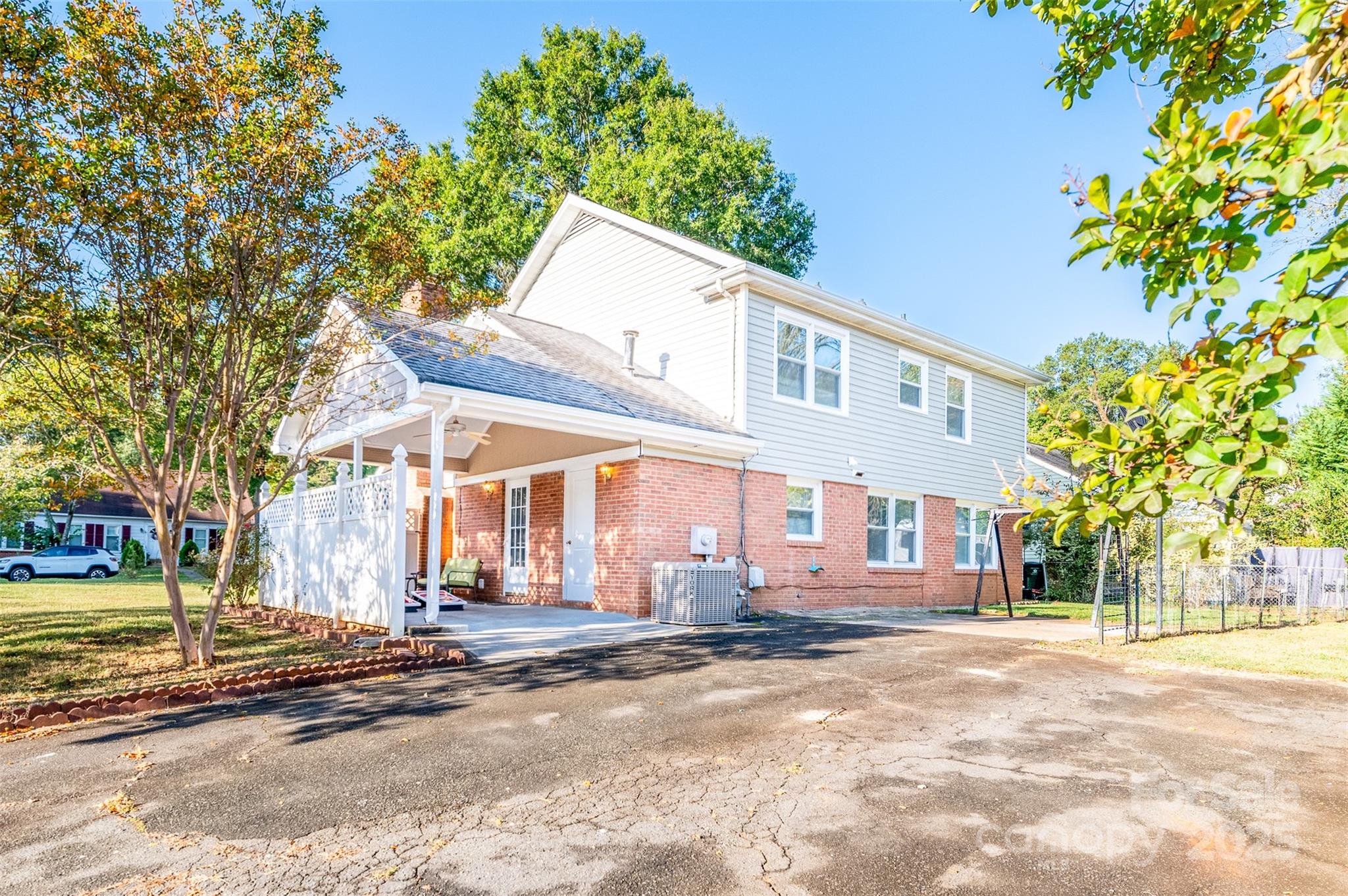 5111 Coronado Drive Property Photo 32