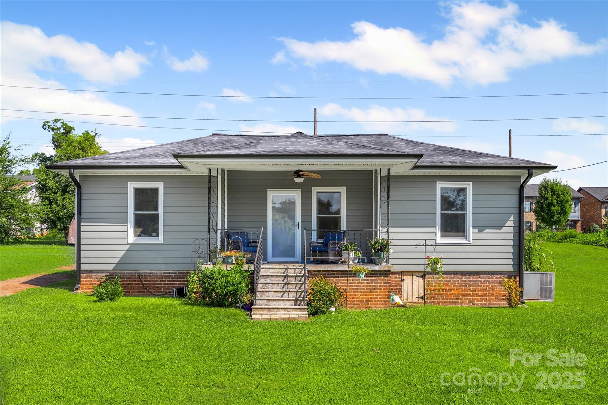 70 Volk Street Property Photo 1