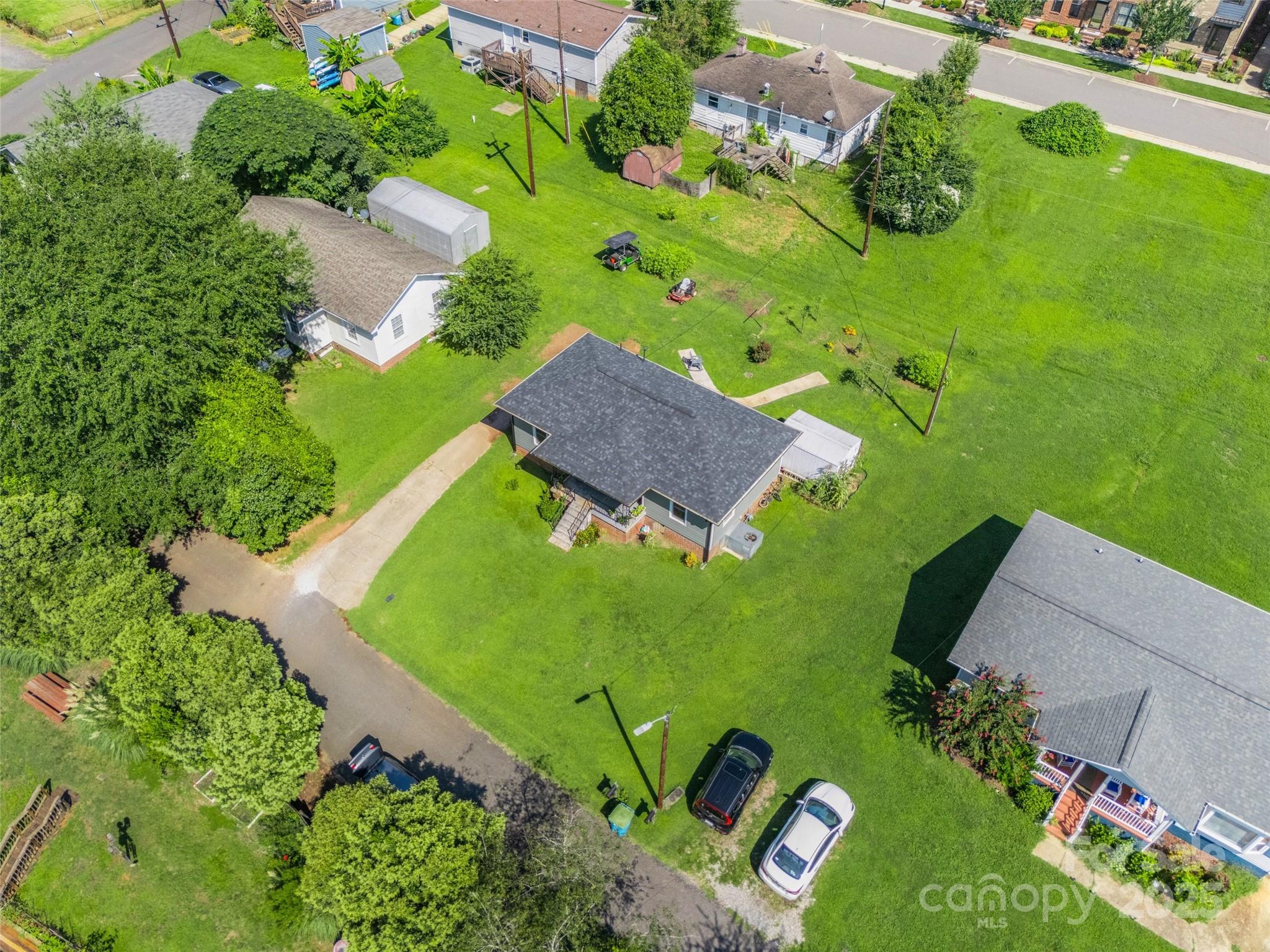 70 Volk Street Property Photo 18