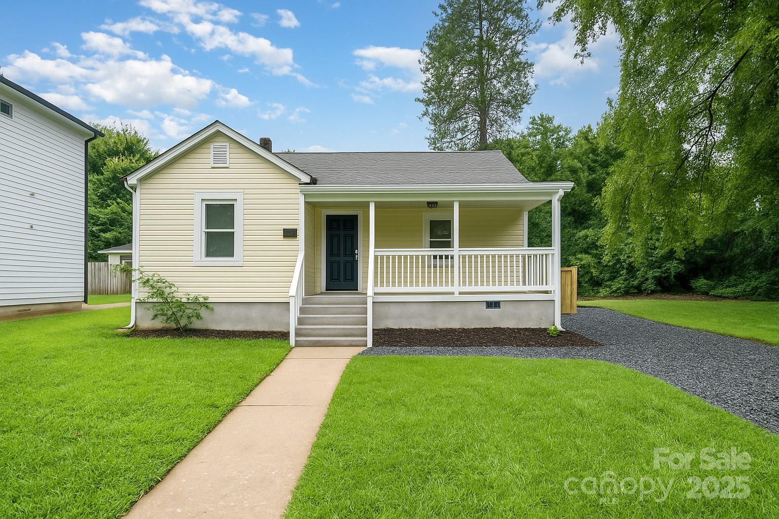 2000 Camp Greene Street Property Photo 1