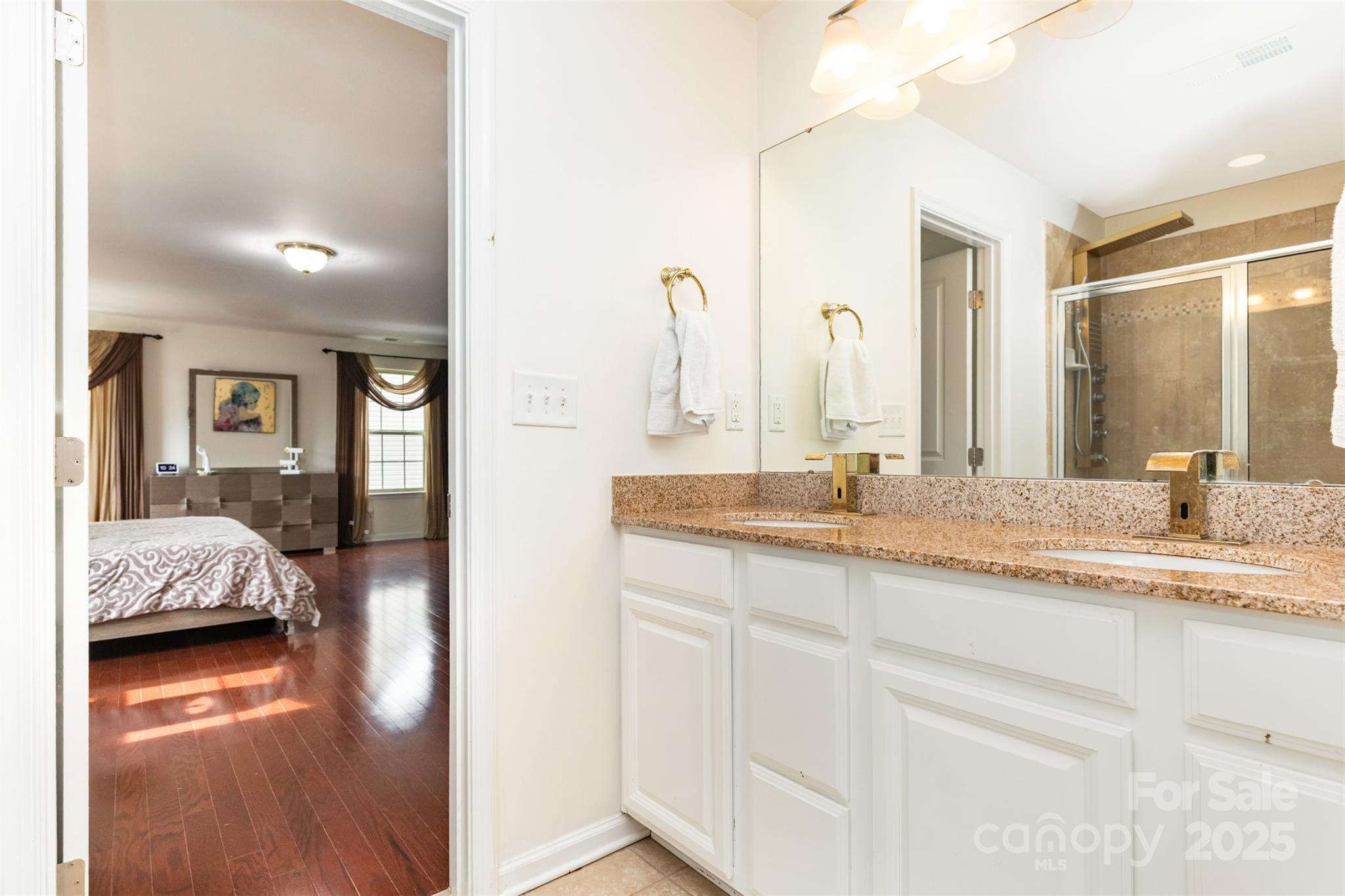 12822 Plumleaf Drive Property Photo 12