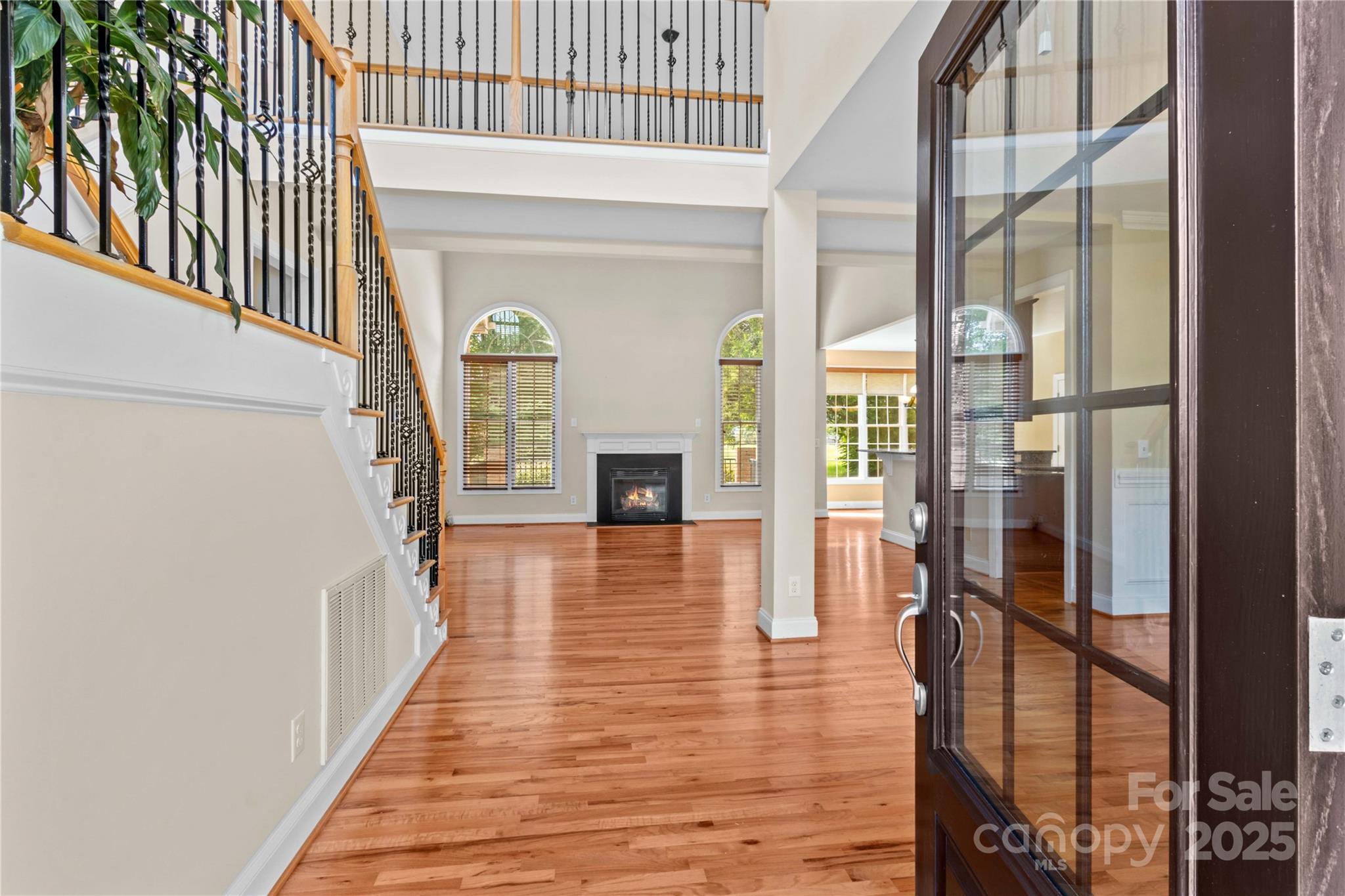 501 Muirfield Way Property Photo 5