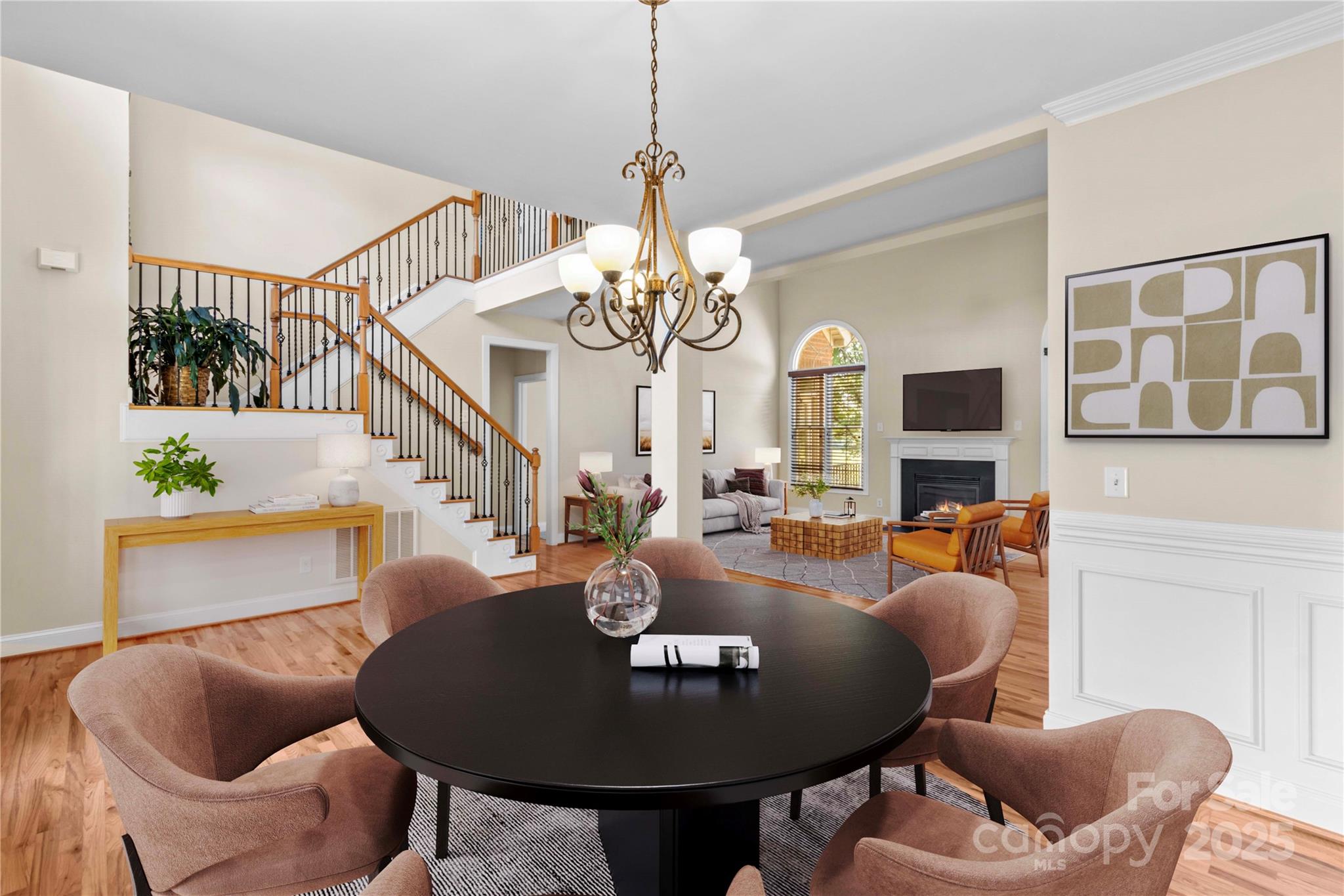 501 Muirfield Way Property Photo 9