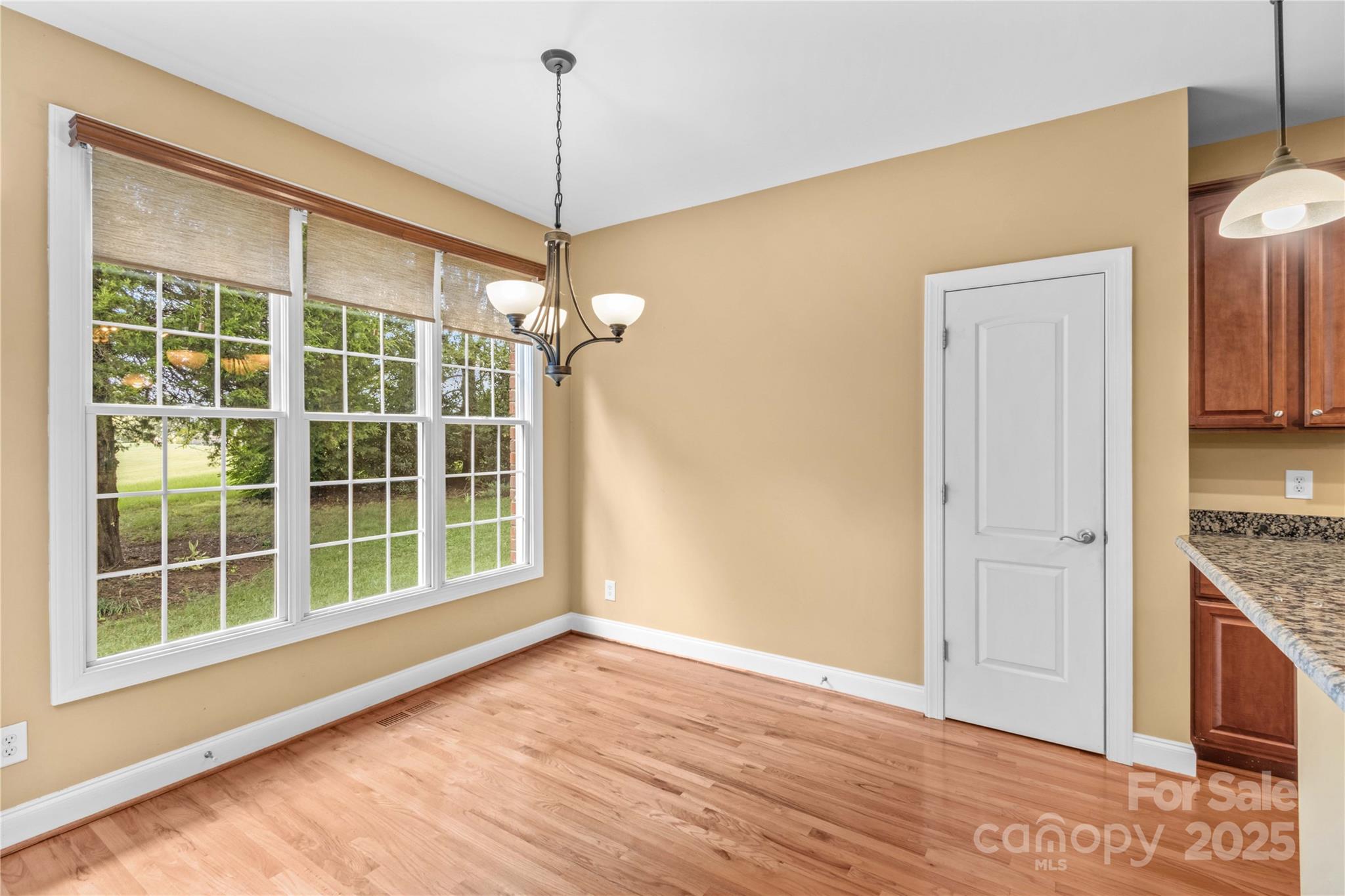 501 Muirfield Way Property Photo 17