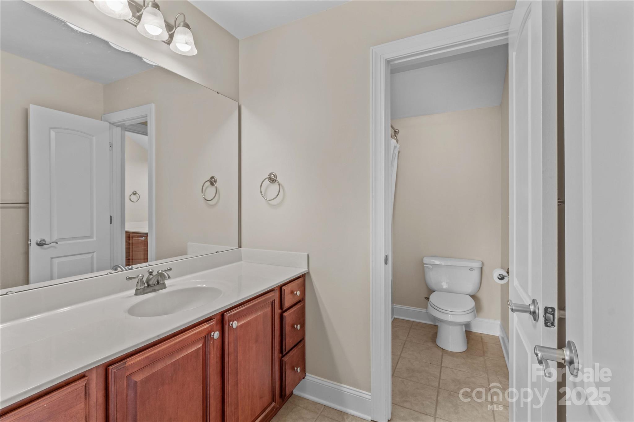 501 Muirfield Way Property Photo 36