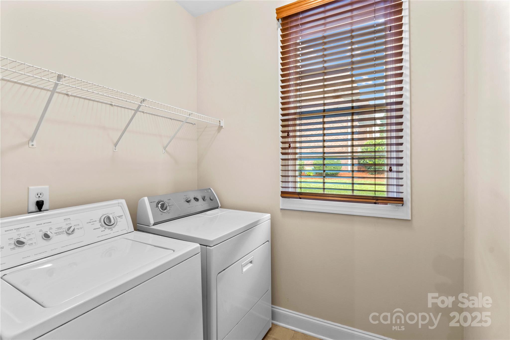 501 Muirfield Way Property Photo 40