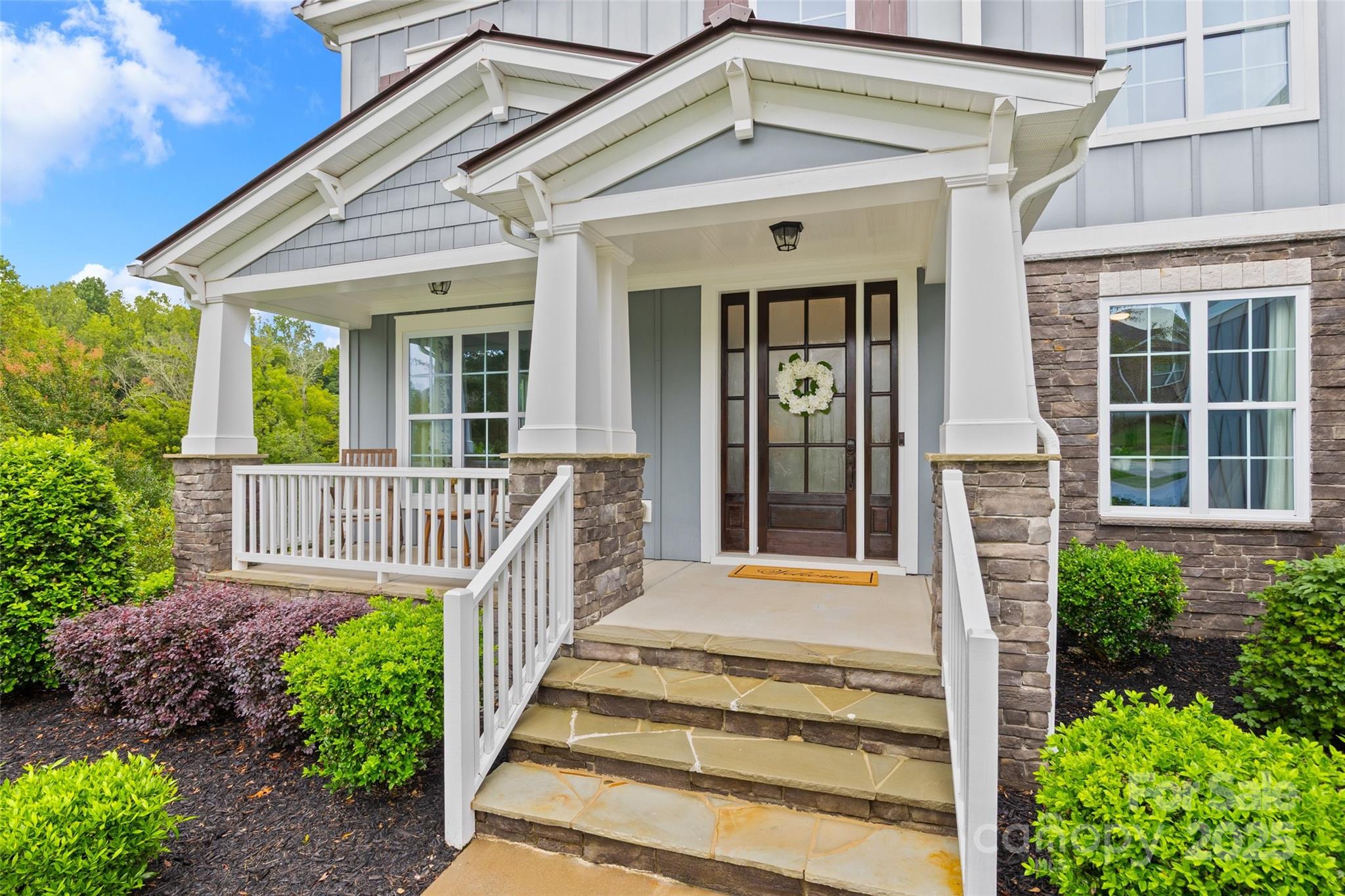 414 Hampton Trail Drive Property Photo 1