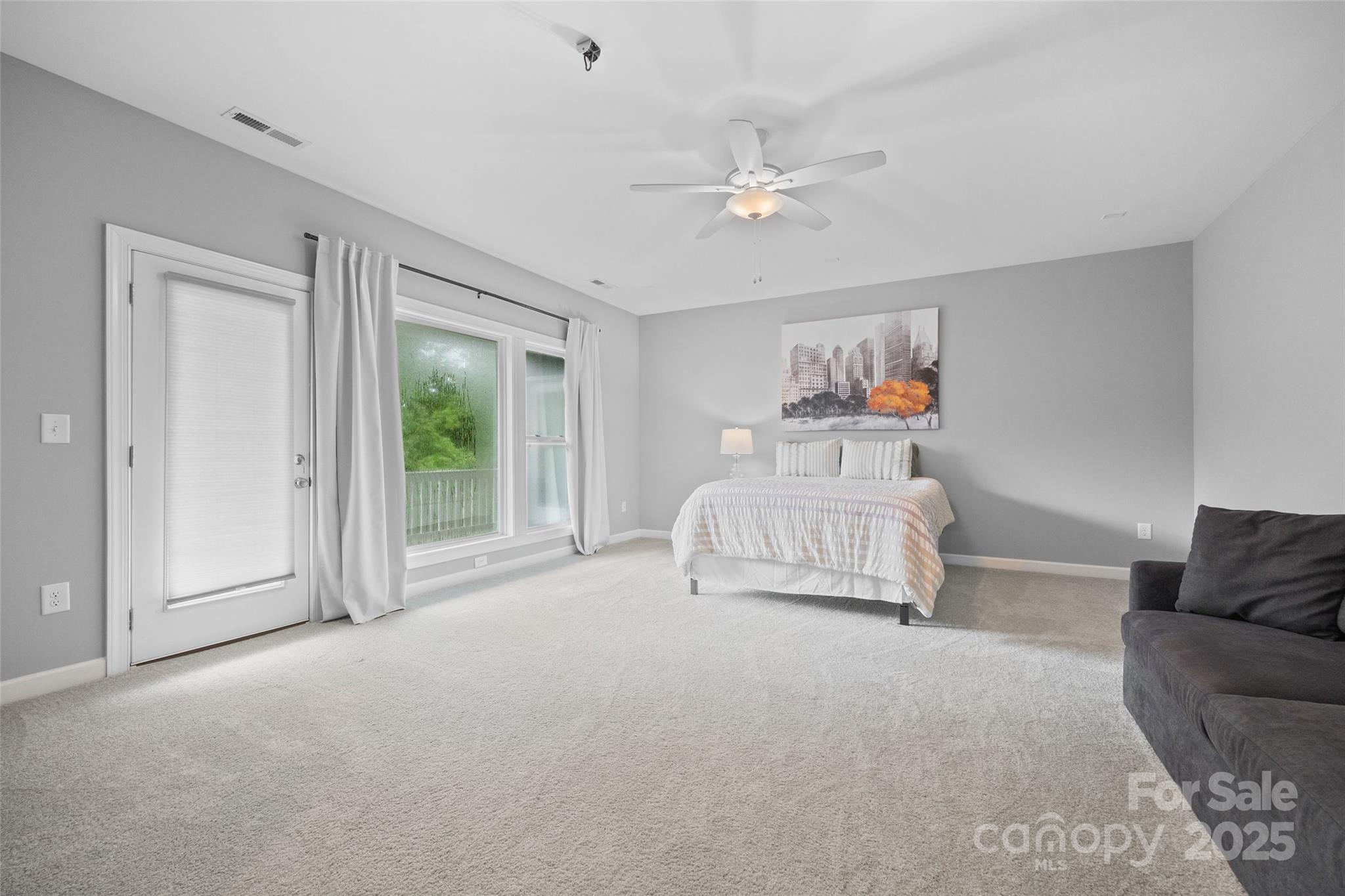 414 Hampton Trail Drive Property Photo 21