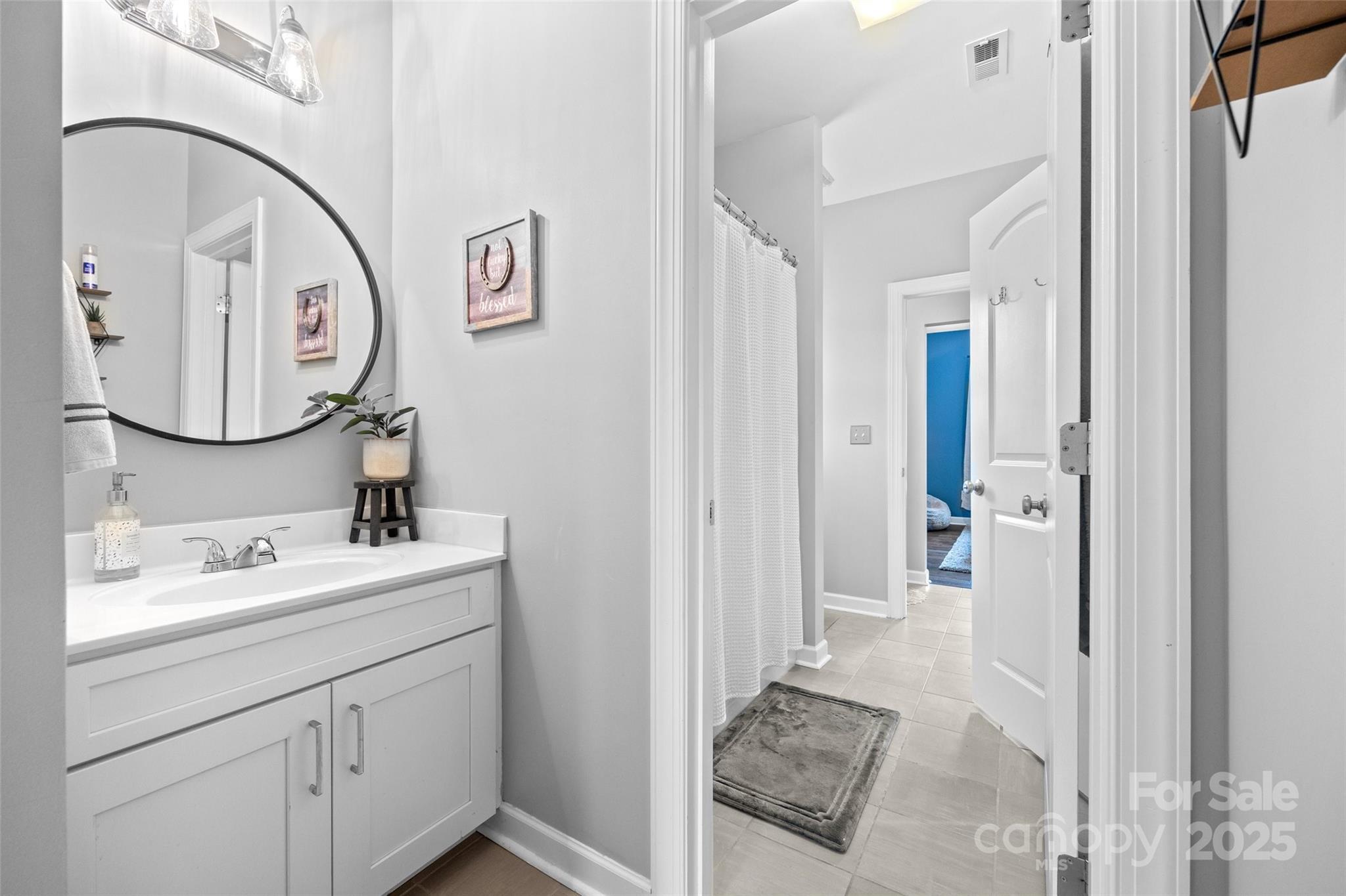 414 Hampton Trail Drive Property Photo 25